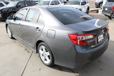 2014 Toyota Camry SE