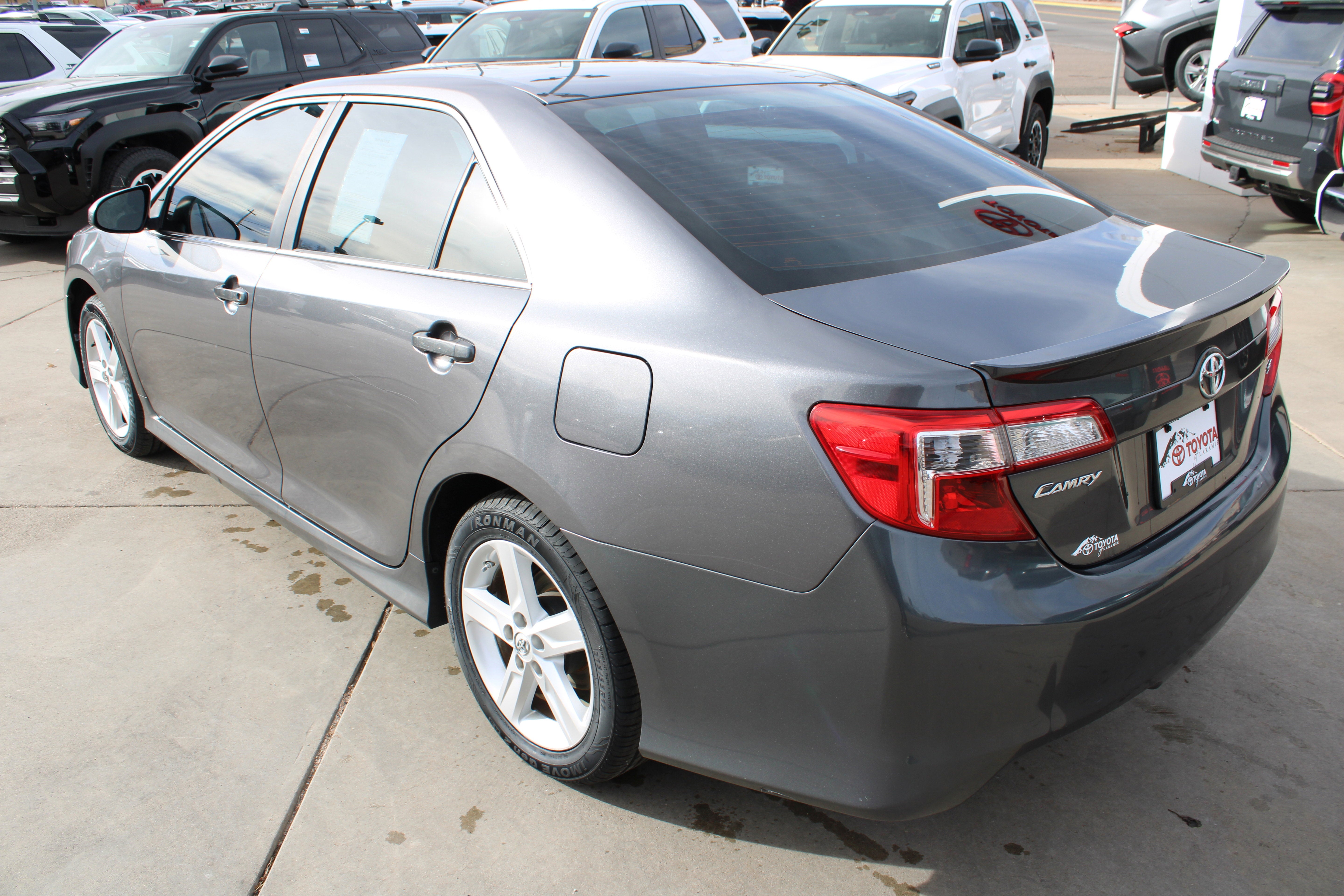 2014 Toyota Camry SE