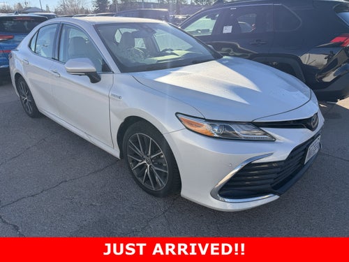 2021 Toyota Camry Hybrid XLE