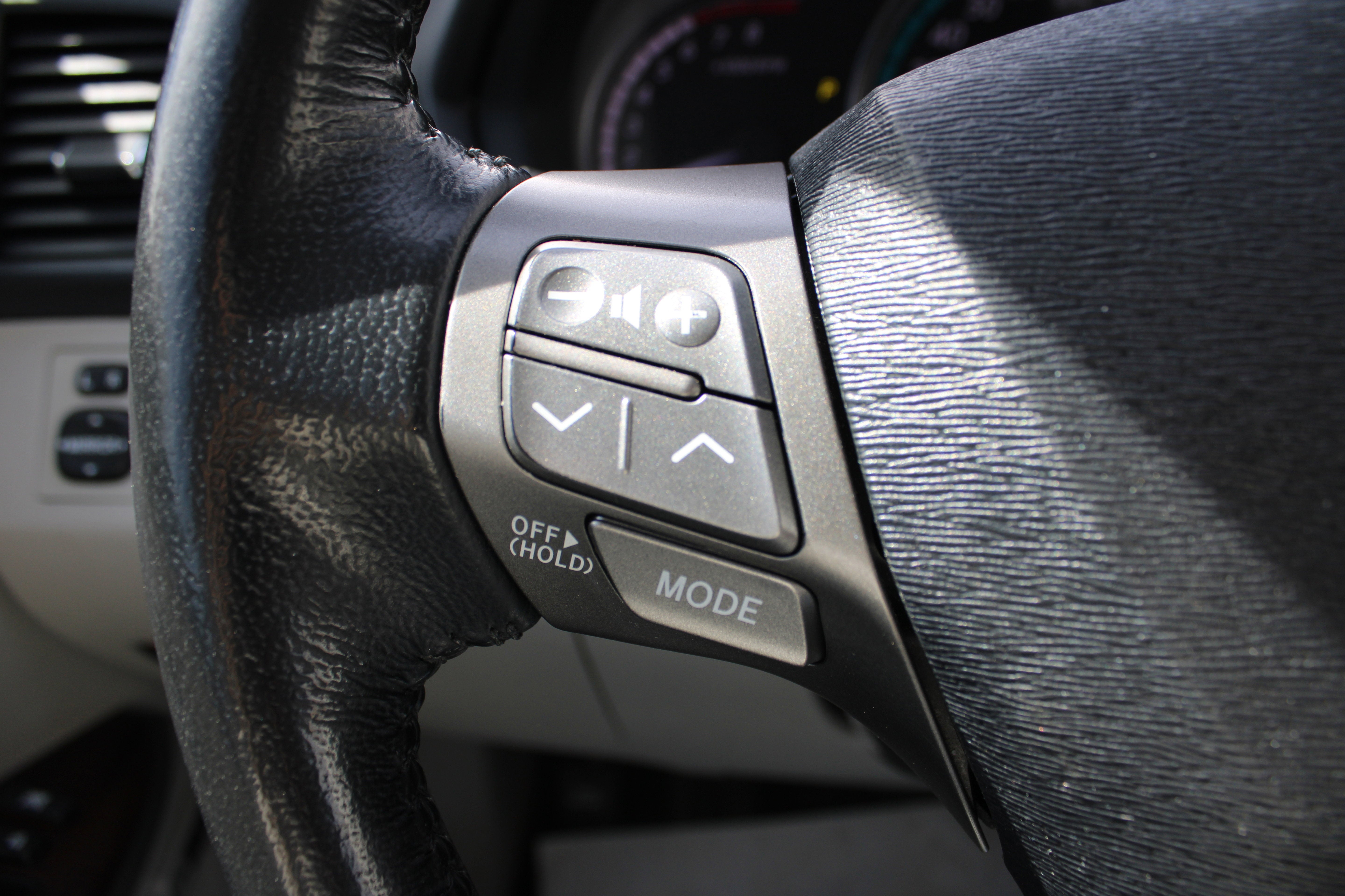 2011 Toyota Venza 4dr Wgn V6 AWD (Natl)