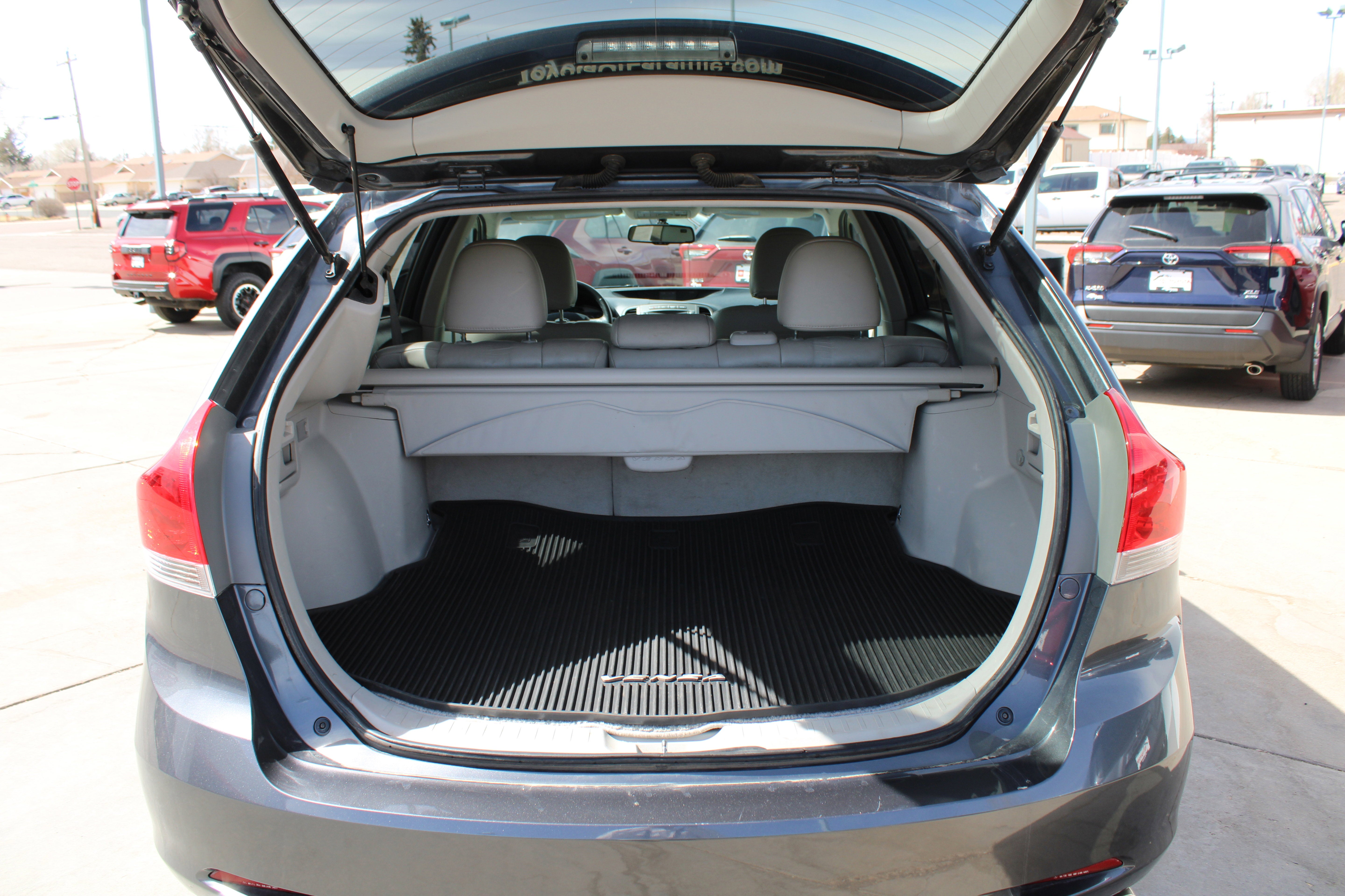 2011 Toyota Venza 4dr Wgn V6 AWD (Natl)