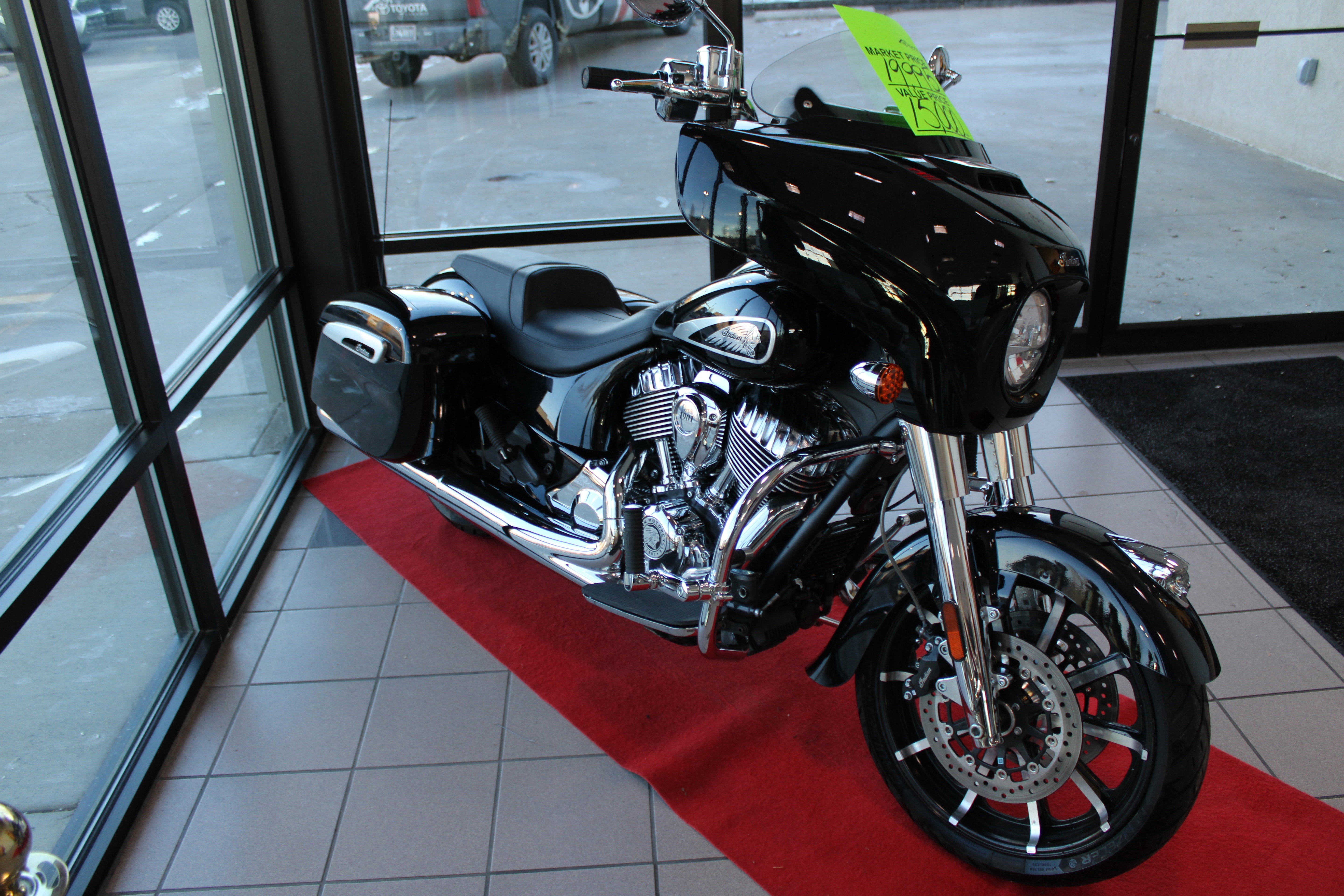 2021 INDIAN CHIEFTAIN LIMITED Base