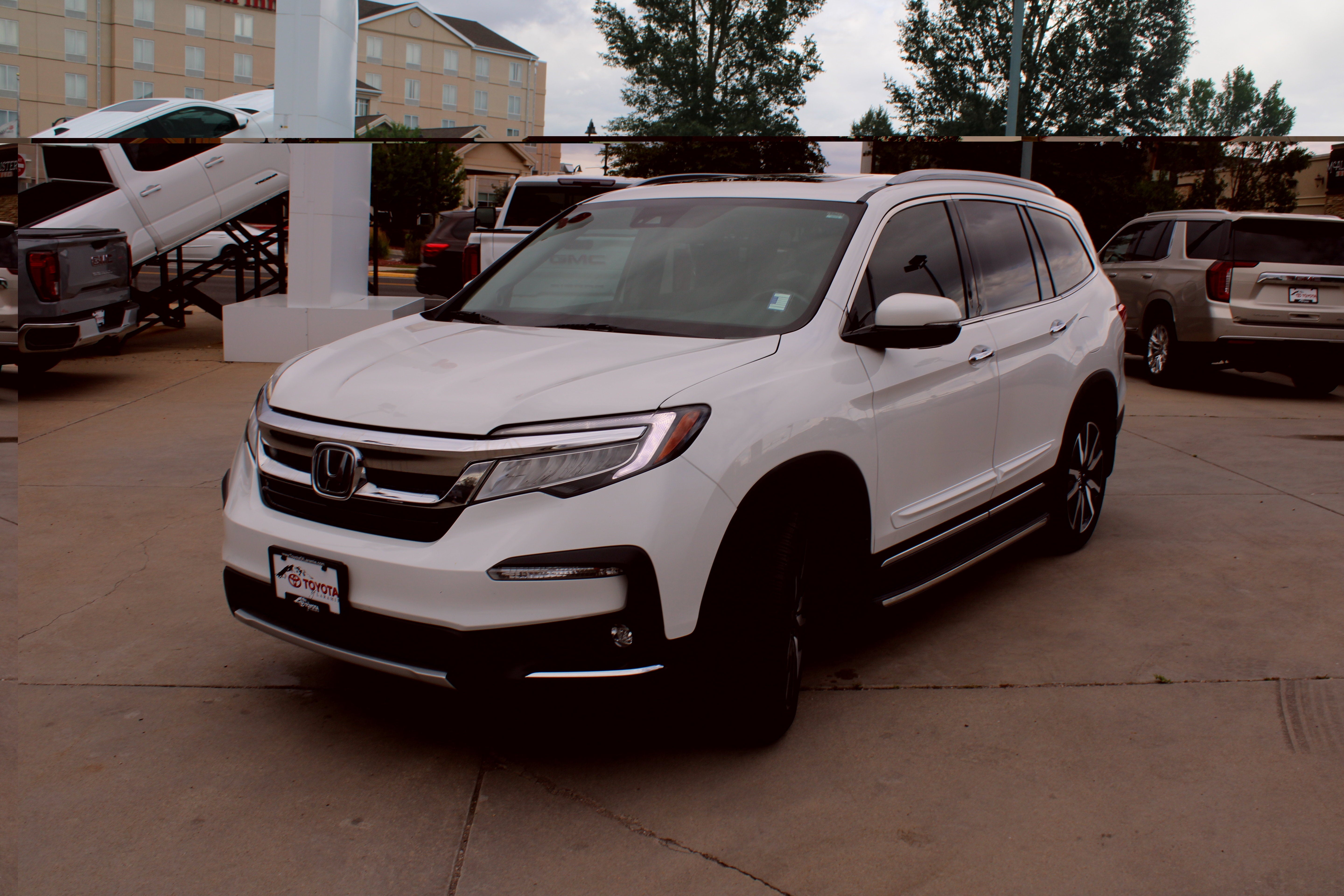 2022 Honda Pilot Elite