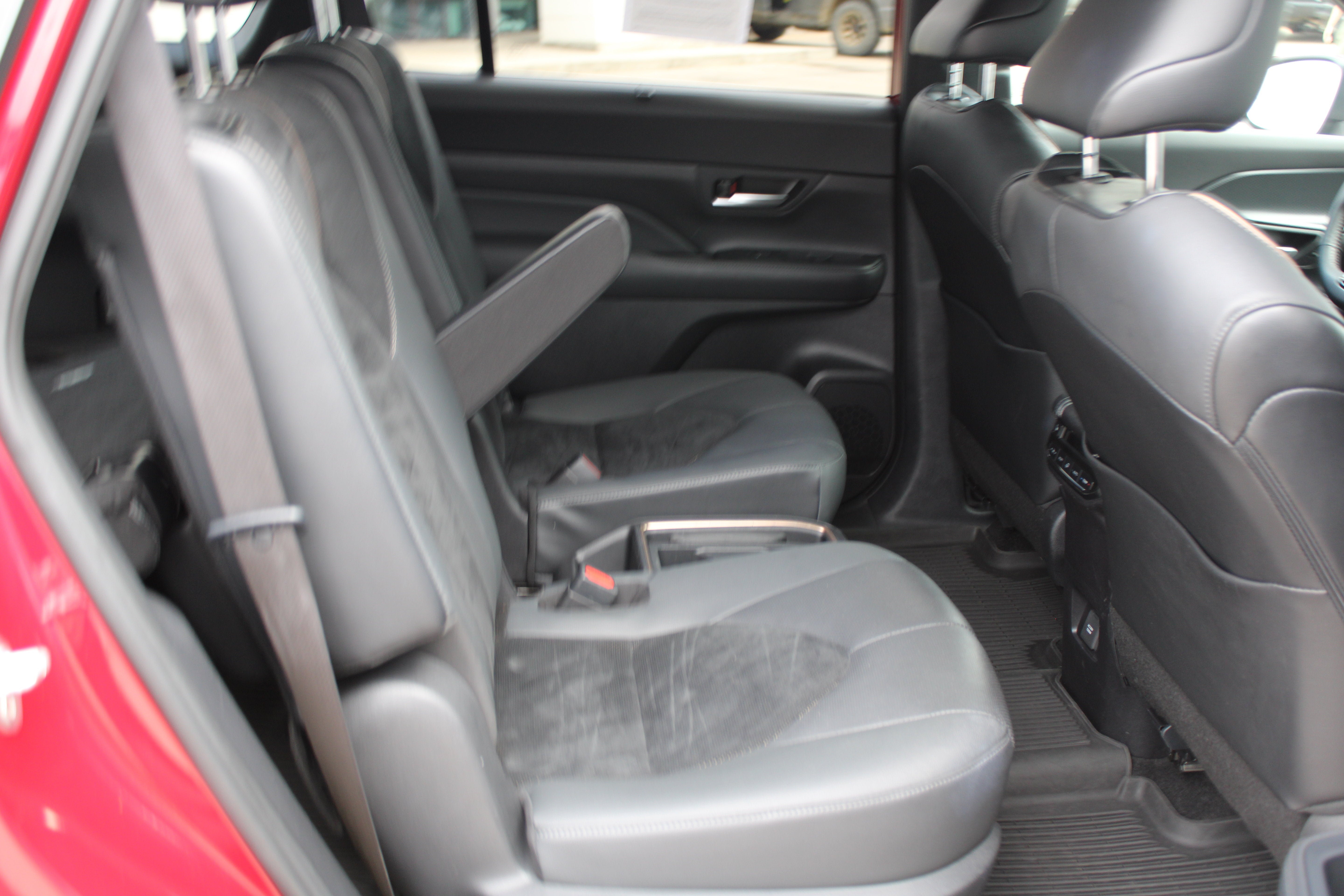 2024 Toyota Grand Highlander Hybrid MAX Limited