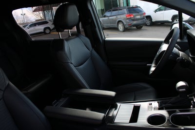 2025 Toyota Sienna Woodland Edition