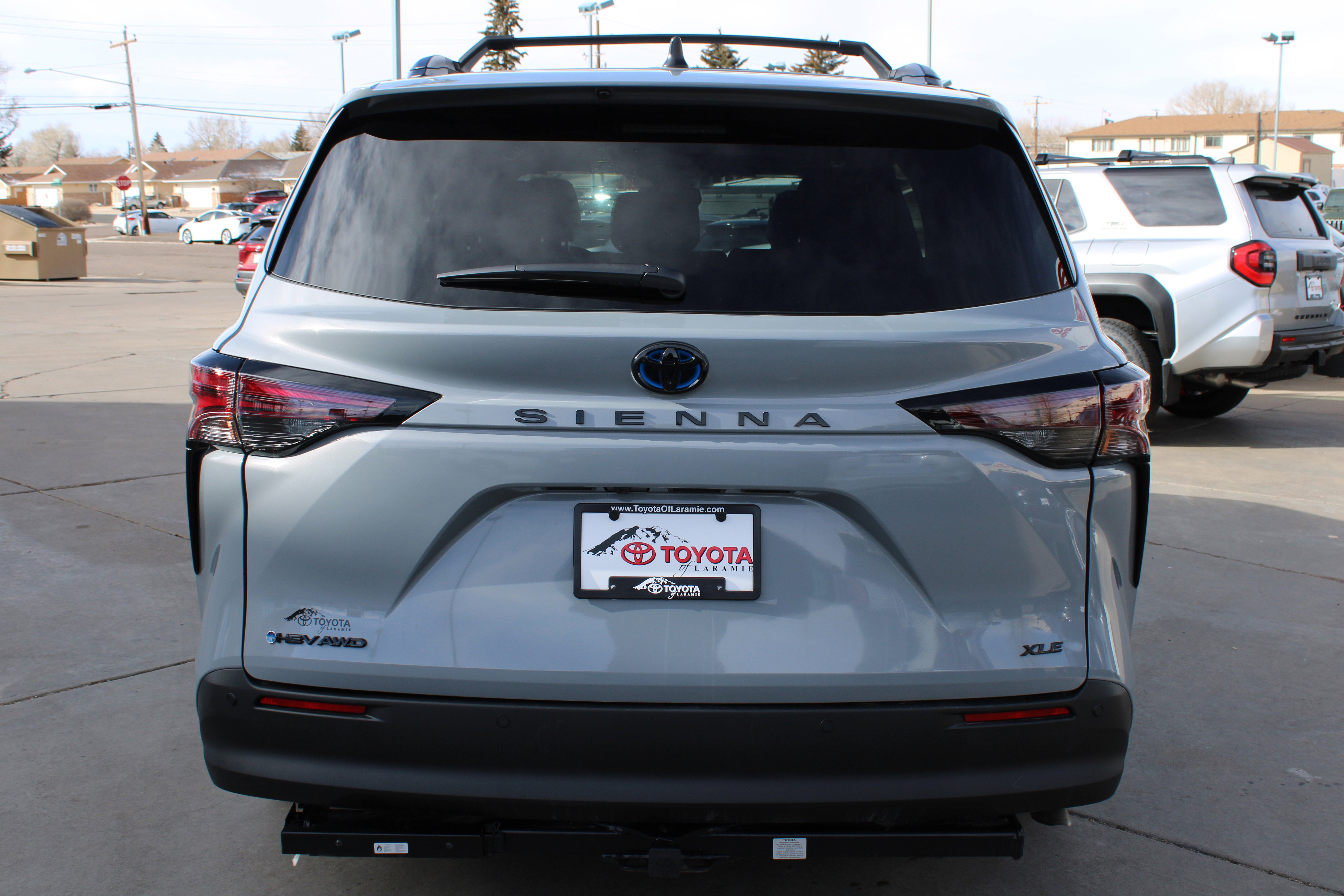 2025 Toyota Sienna Woodland Edition