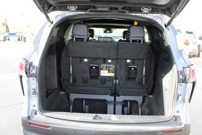 2025 Toyota Sienna Woodland Edition