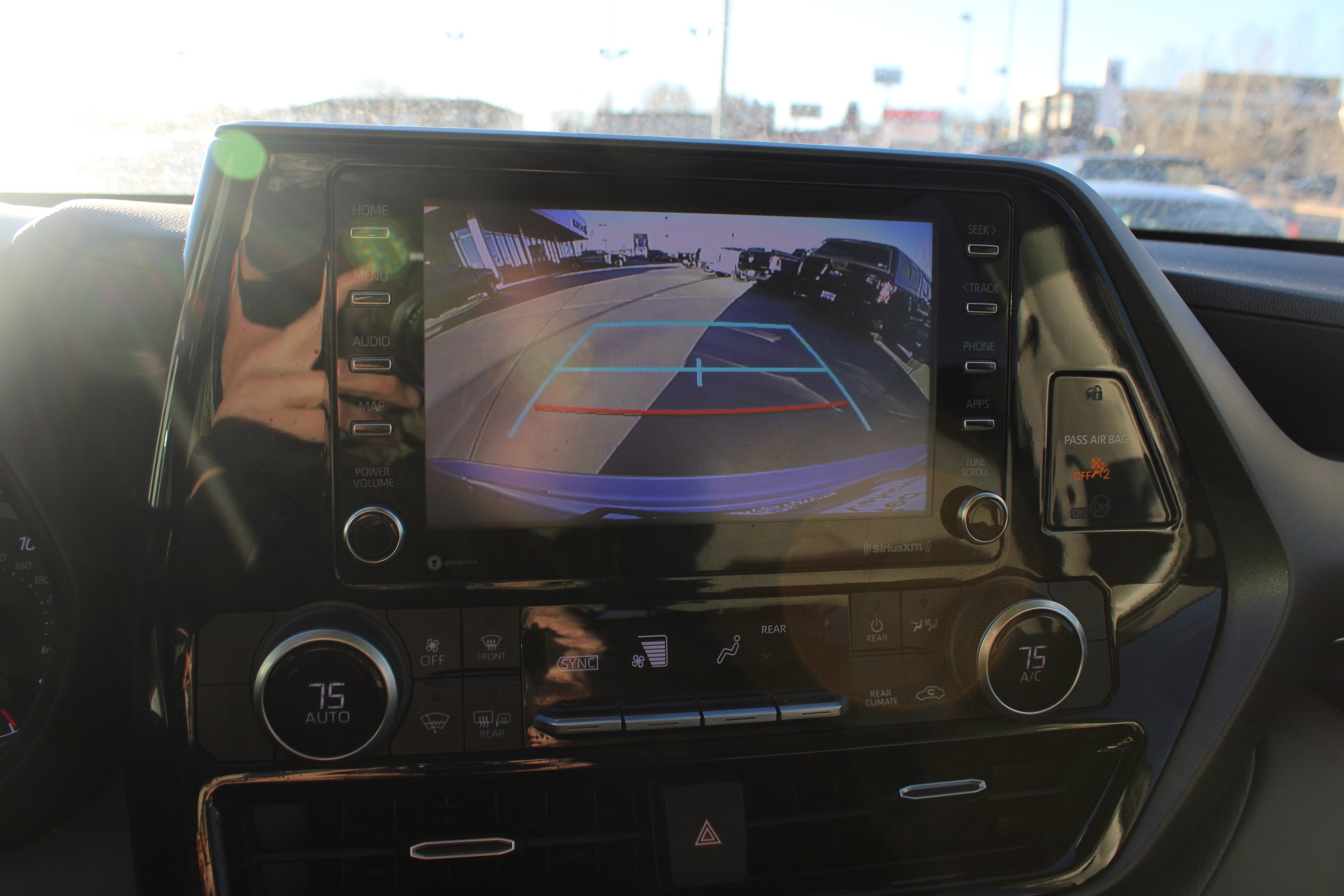 2021 Toyota Highlander L