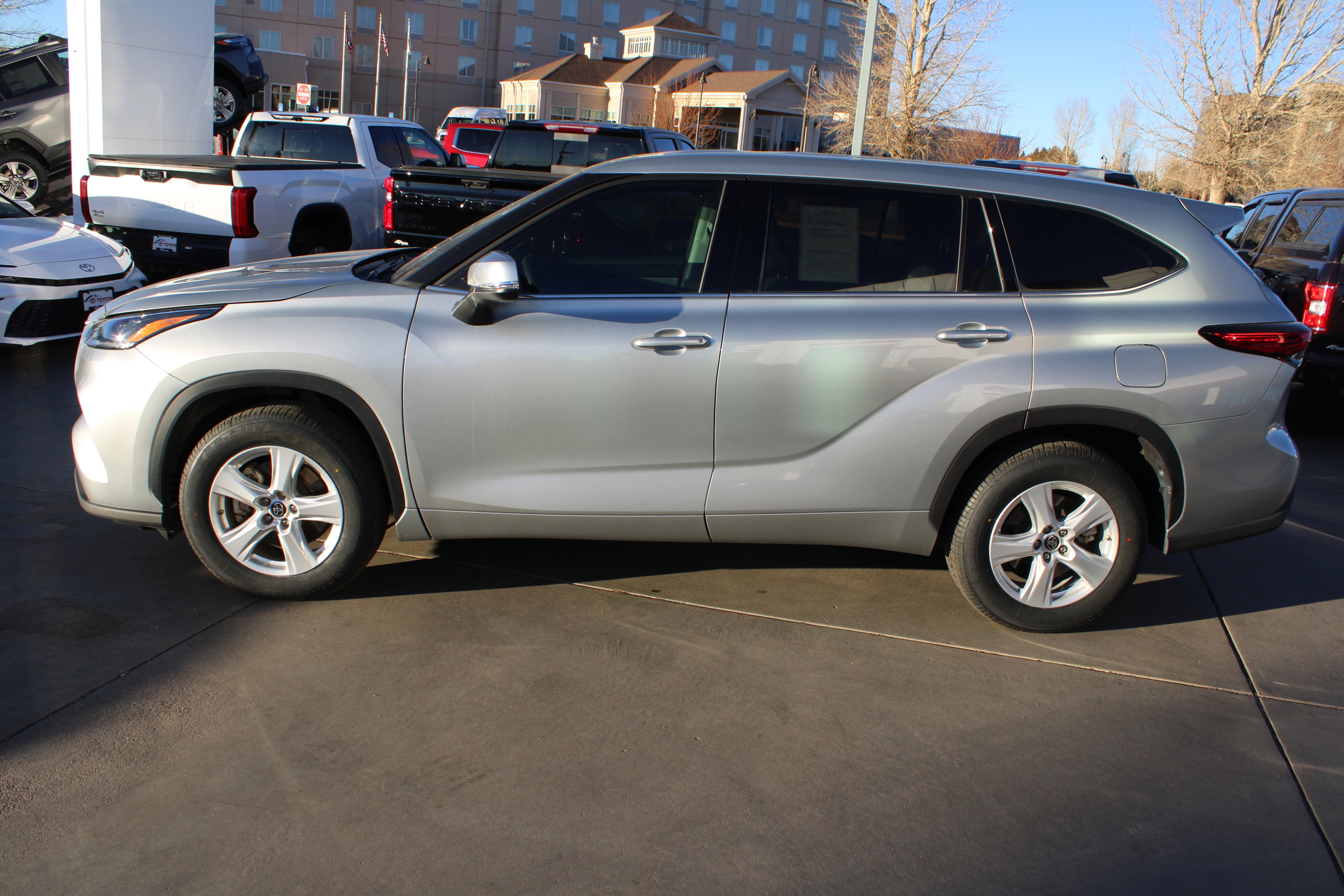 2021 Toyota Highlander L