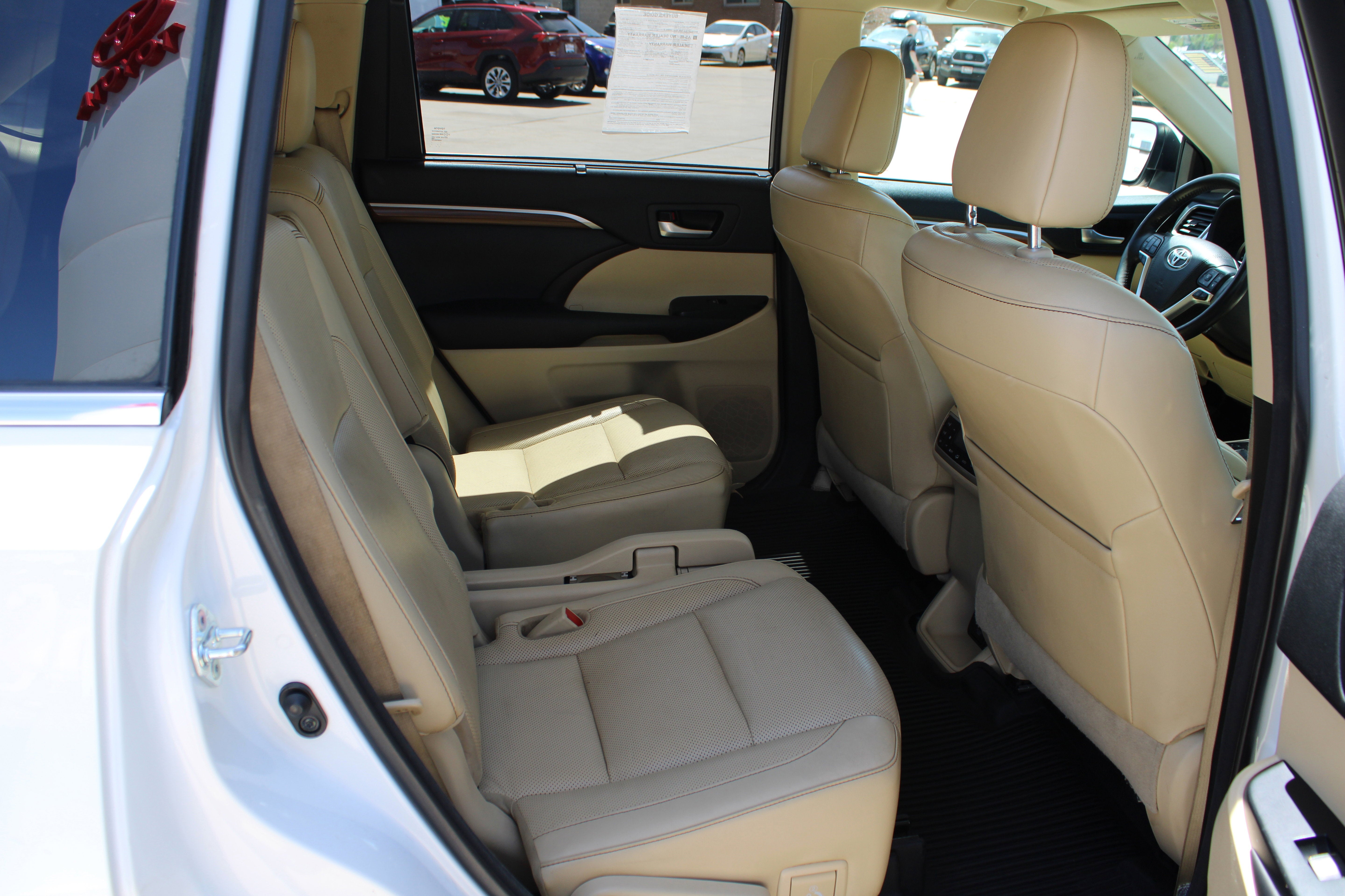 2017 Toyota Highlander Limited Platinum