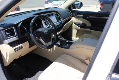 2017 Toyota Highlander Limited Platinum