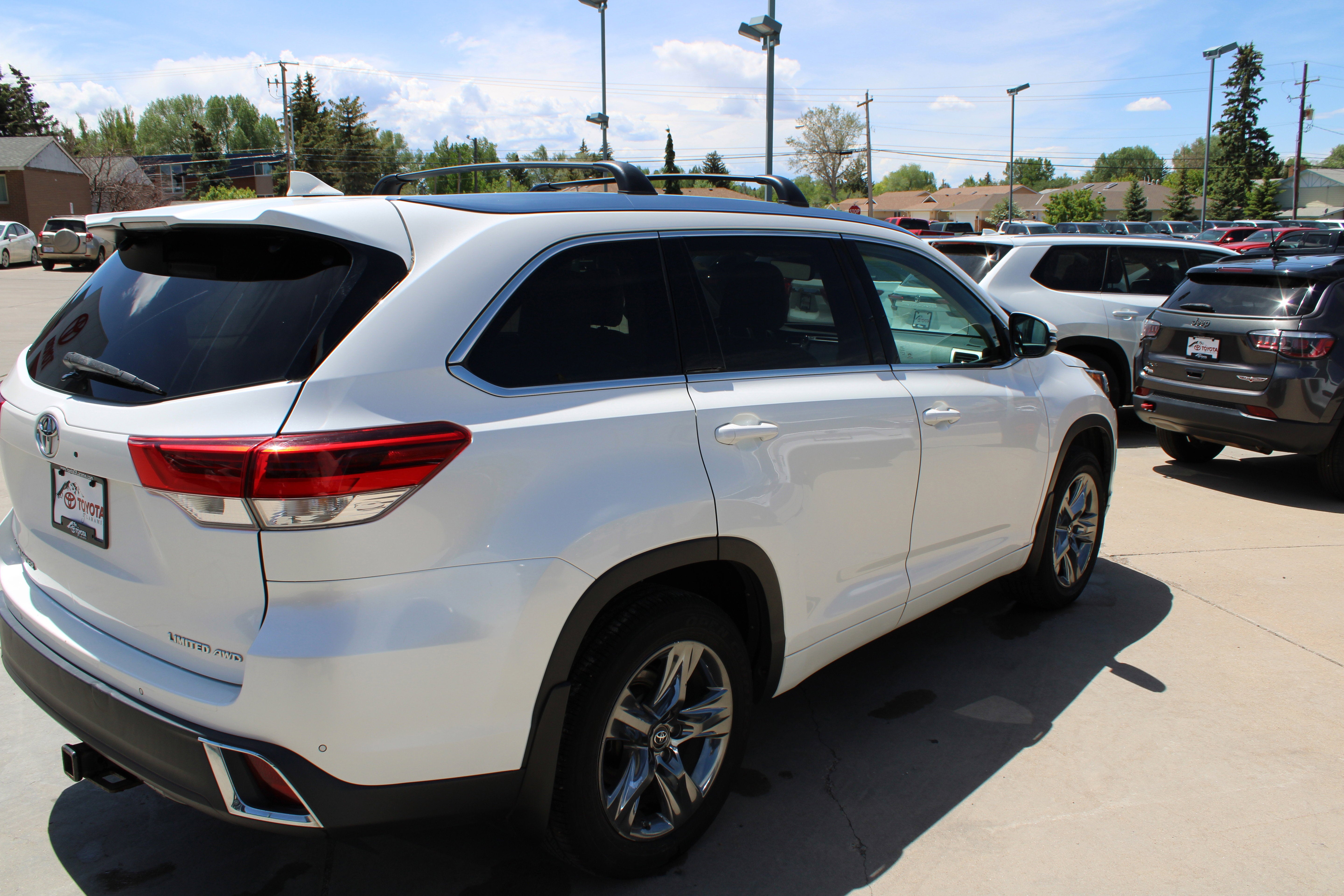 2017 Toyota Highlander Limited Platinum