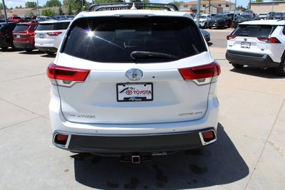 2017 Toyota Highlander Limited Platinum