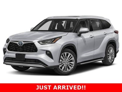 2026 Toyota Highlander Hybrid Platinum