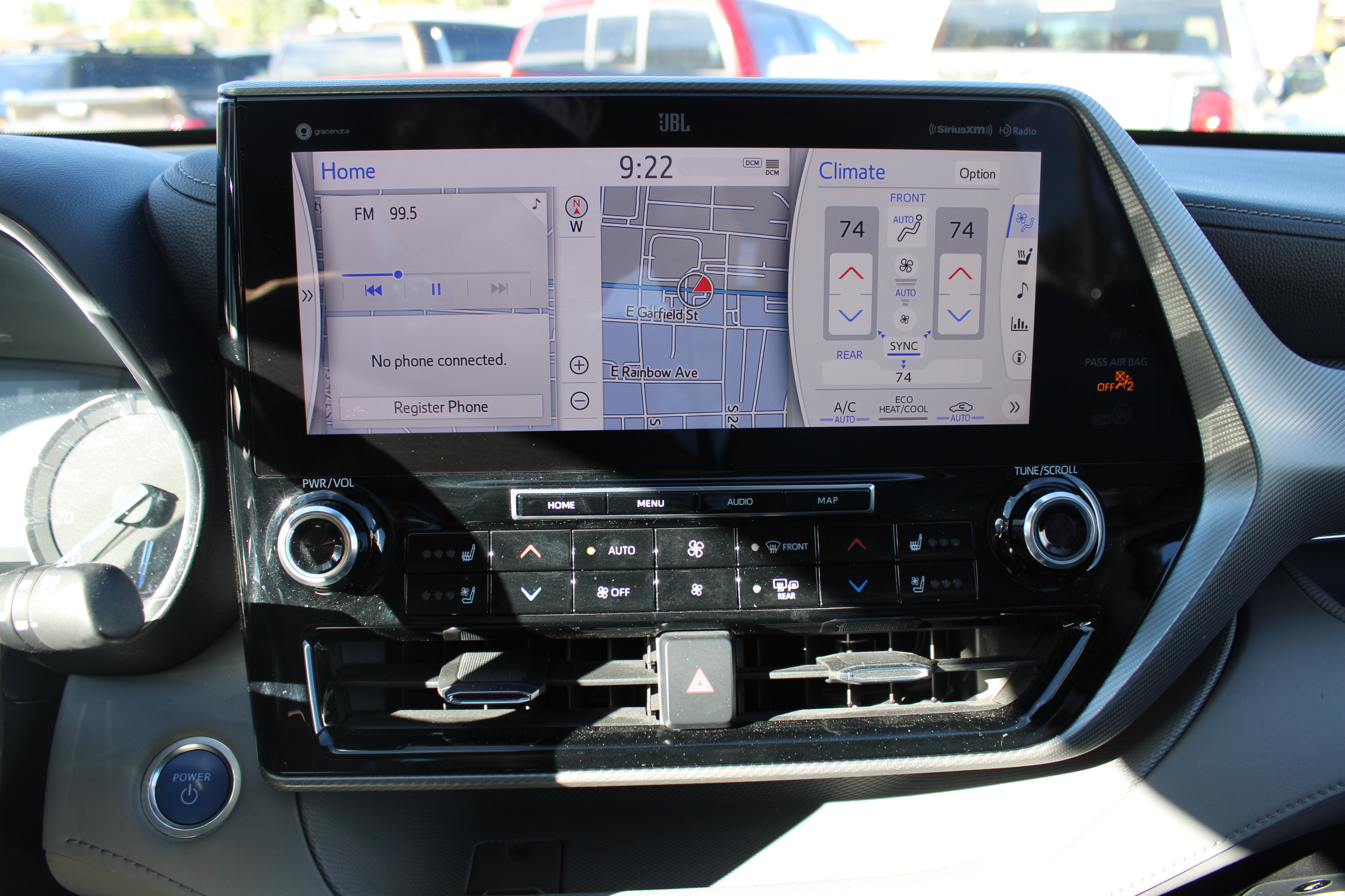 2021 Toyota Highlander Hybrid Platinum