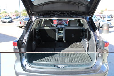 2021 Toyota Highlander Hybrid Platinum
