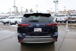 2022 Toyota Highlander Hybrid Platinum