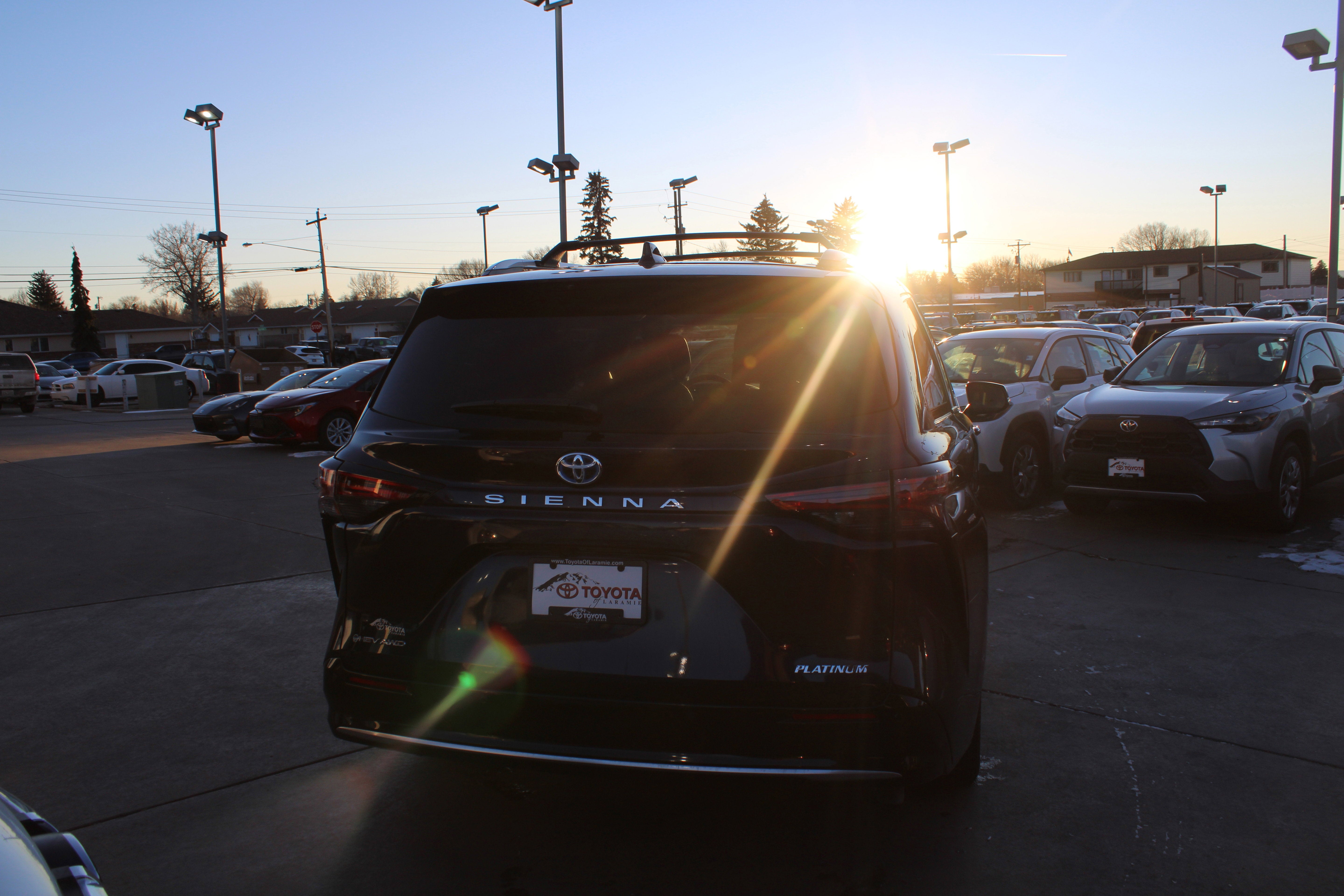 2025 Toyota Sienna Platinum