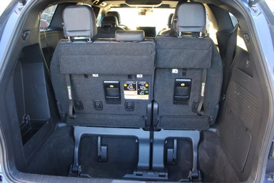 2025 Toyota Sienna Platinum