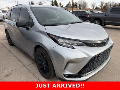 2021 Toyota Sienna XLE