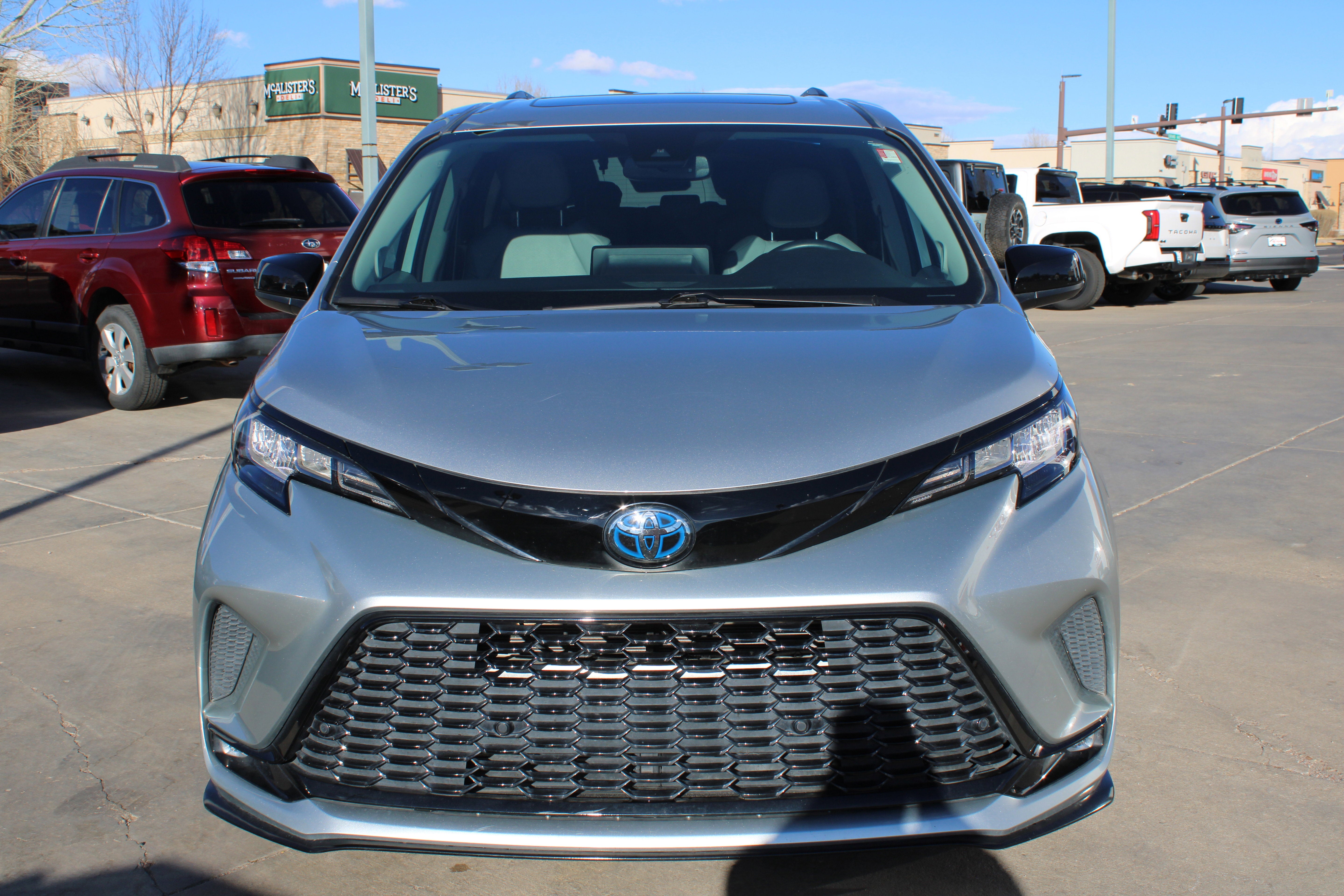 2021 Toyota Sienna XLE