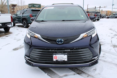 2023 Toyota Sienna Limited