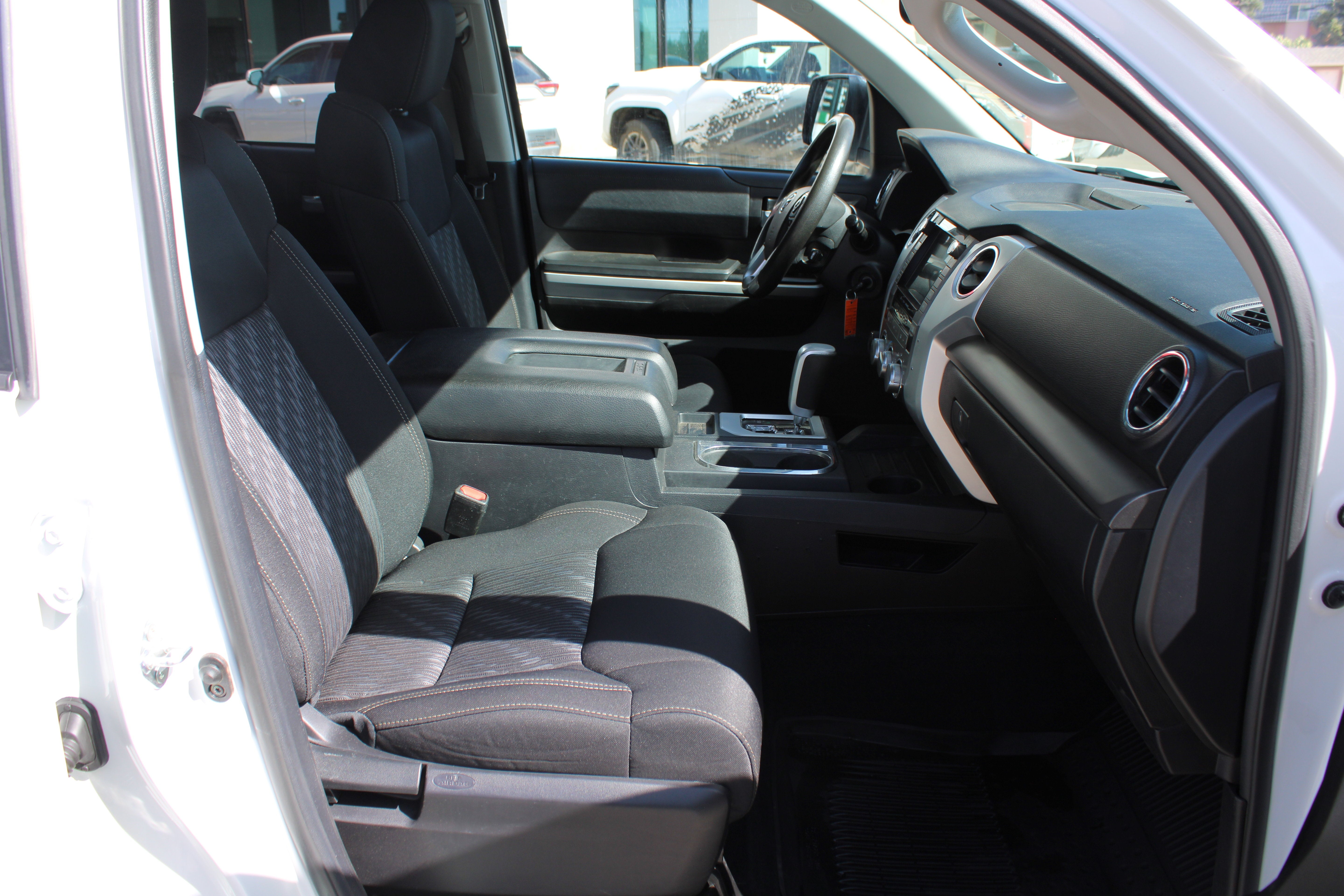2021 Toyota Tundra 4WD SR5