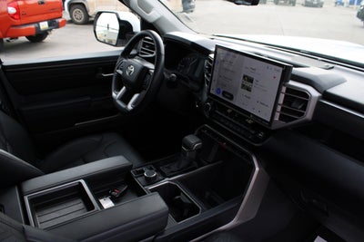 2023 Toyota Tundra 4WD SR5