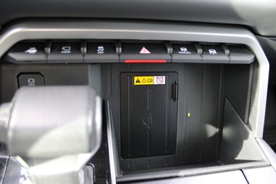 2022 Toyota Tundra 4WD Platinum