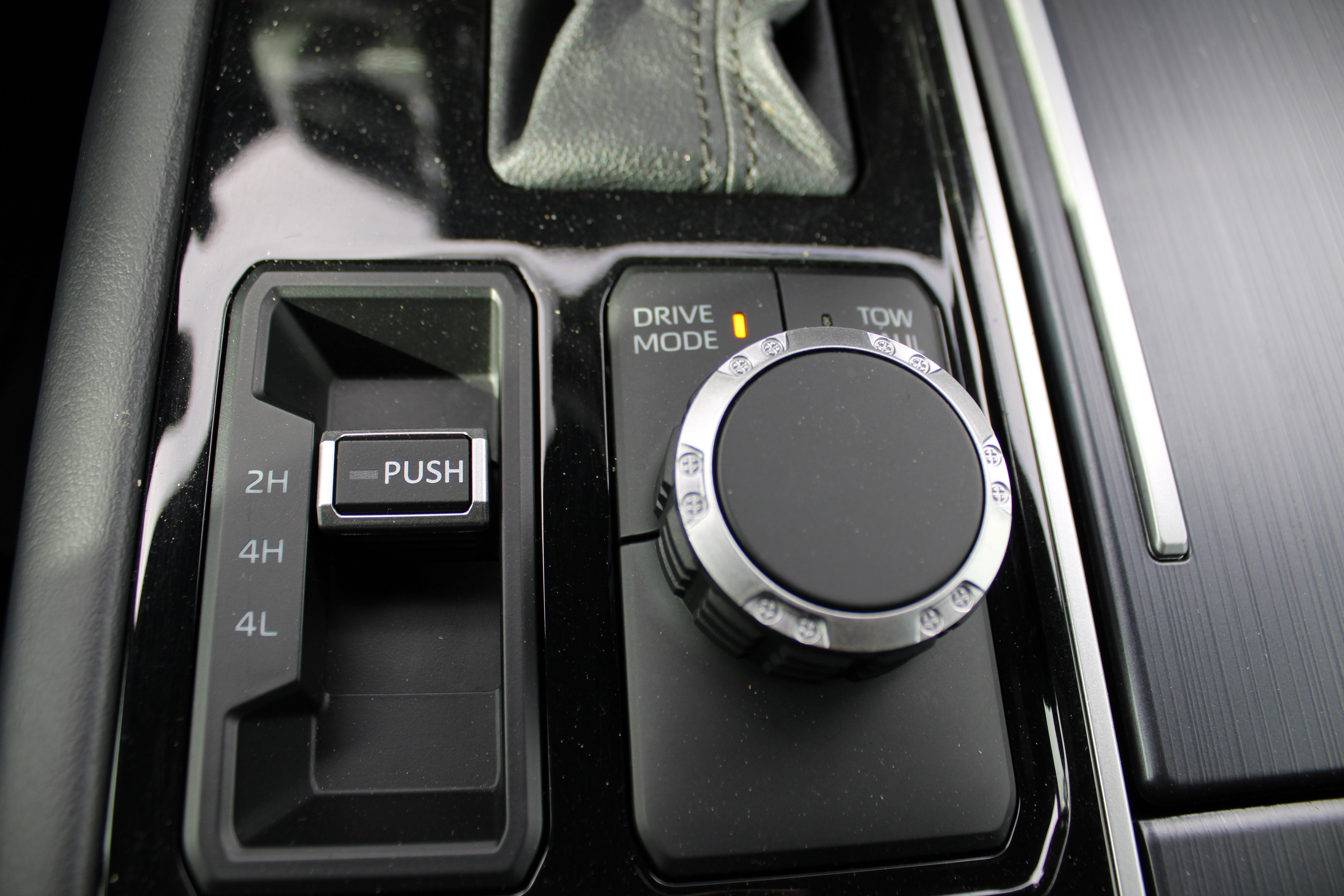 2022 Toyota Tundra 4WD Platinum