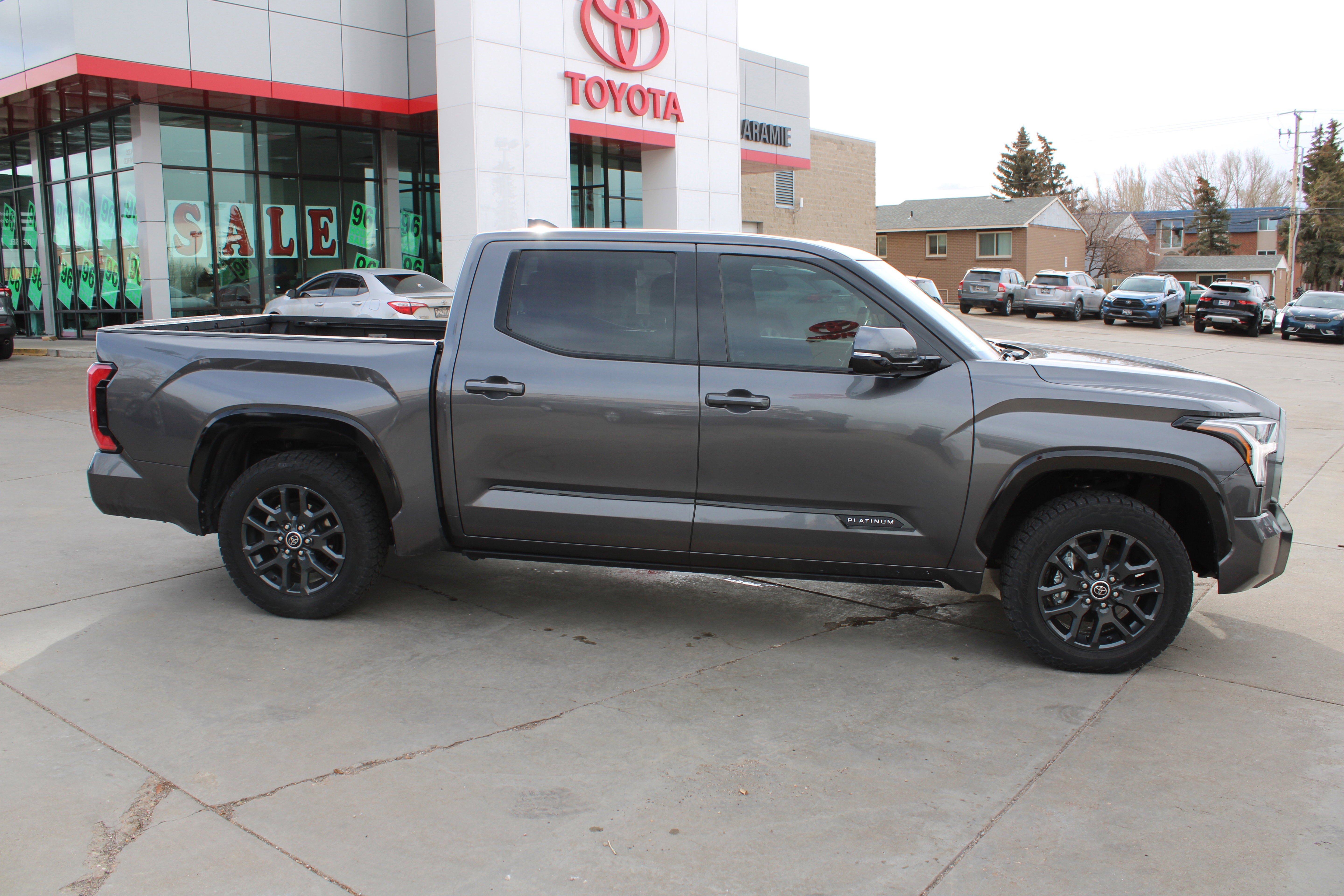 2022 Toyota Tundra 4WD Platinum