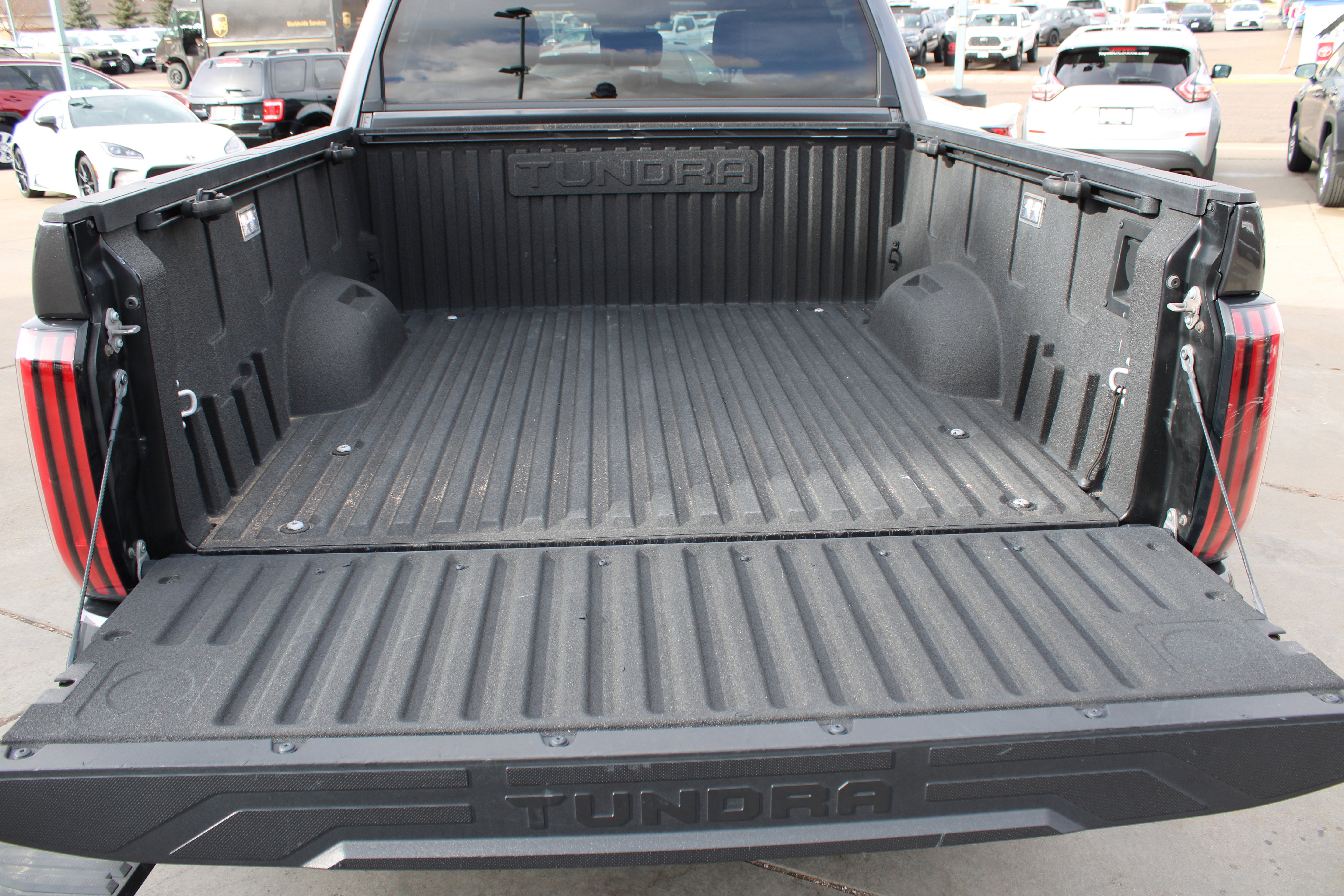 2022 Toyota Tundra 4WD Platinum