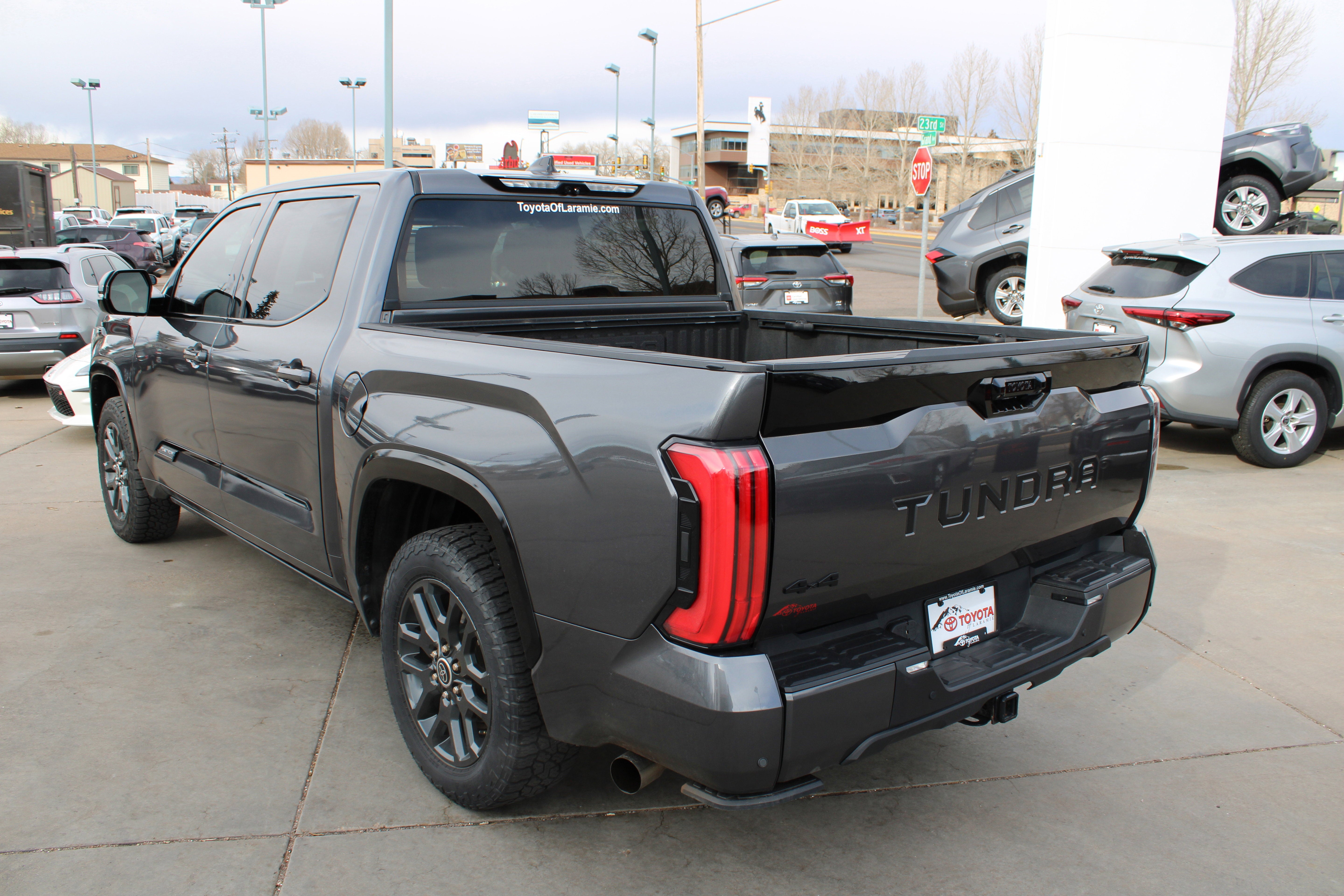 2022 Toyota Tundra 4WD Platinum
