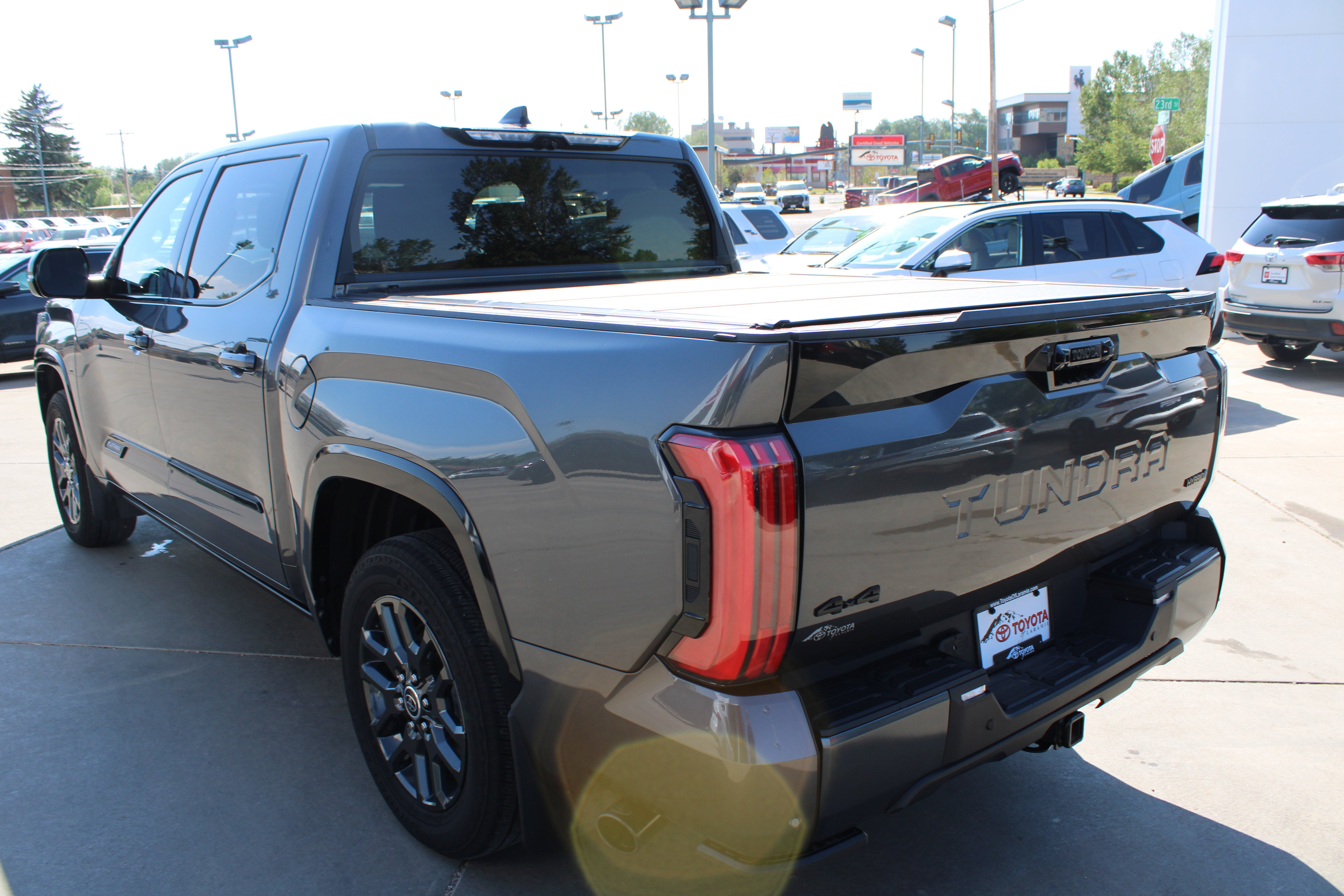 2023 Toyota Tundra 4WD Platinum Hybrid