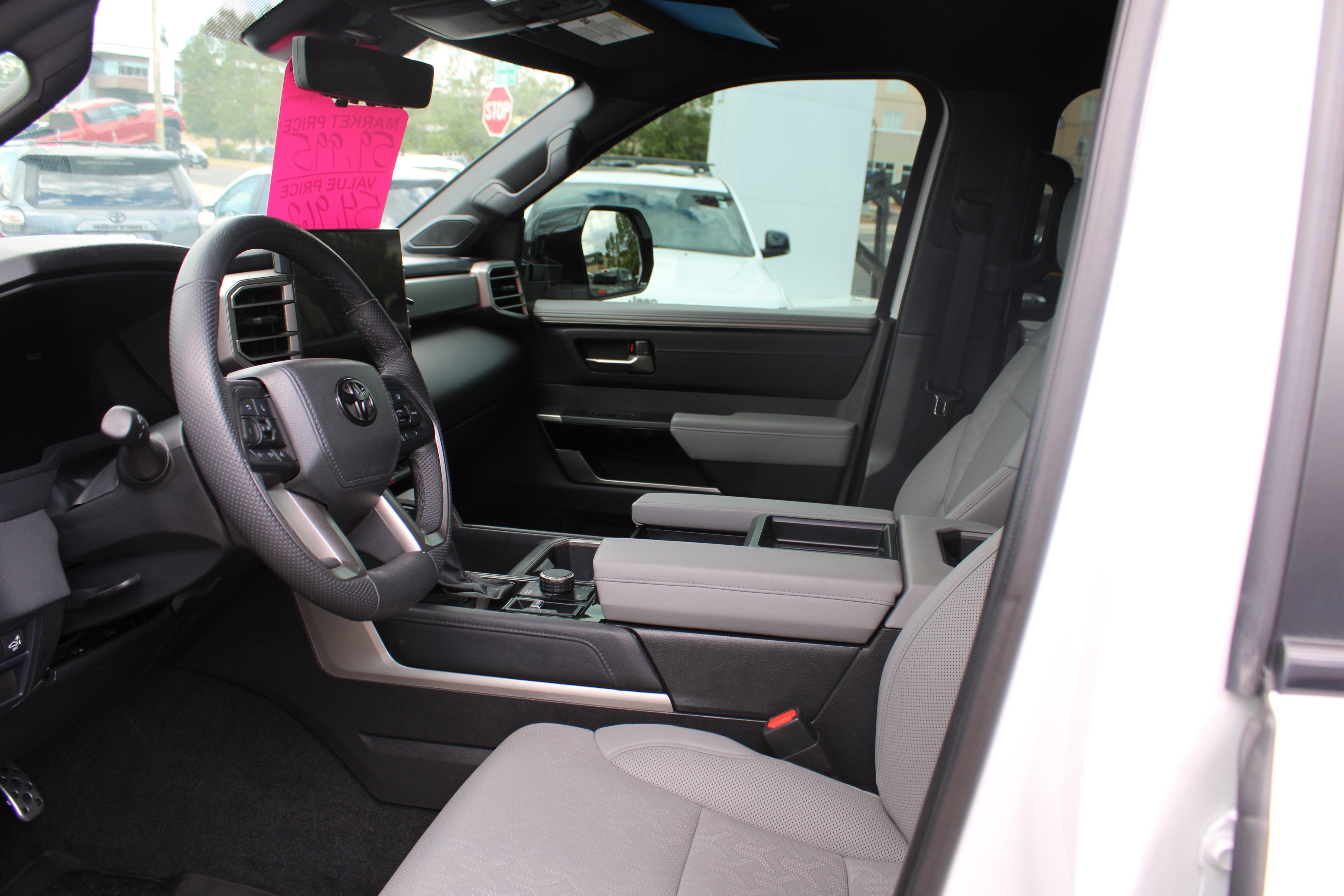2025 Toyota Tundra 4WD Limited