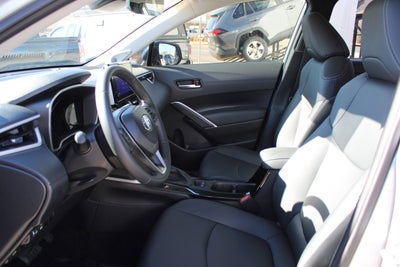 2025 Toyota Corolla Cross XLE