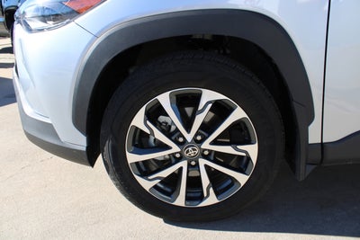 2025 Toyota Corolla Cross XLE