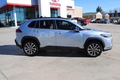 2025 Toyota Corolla Cross XLE