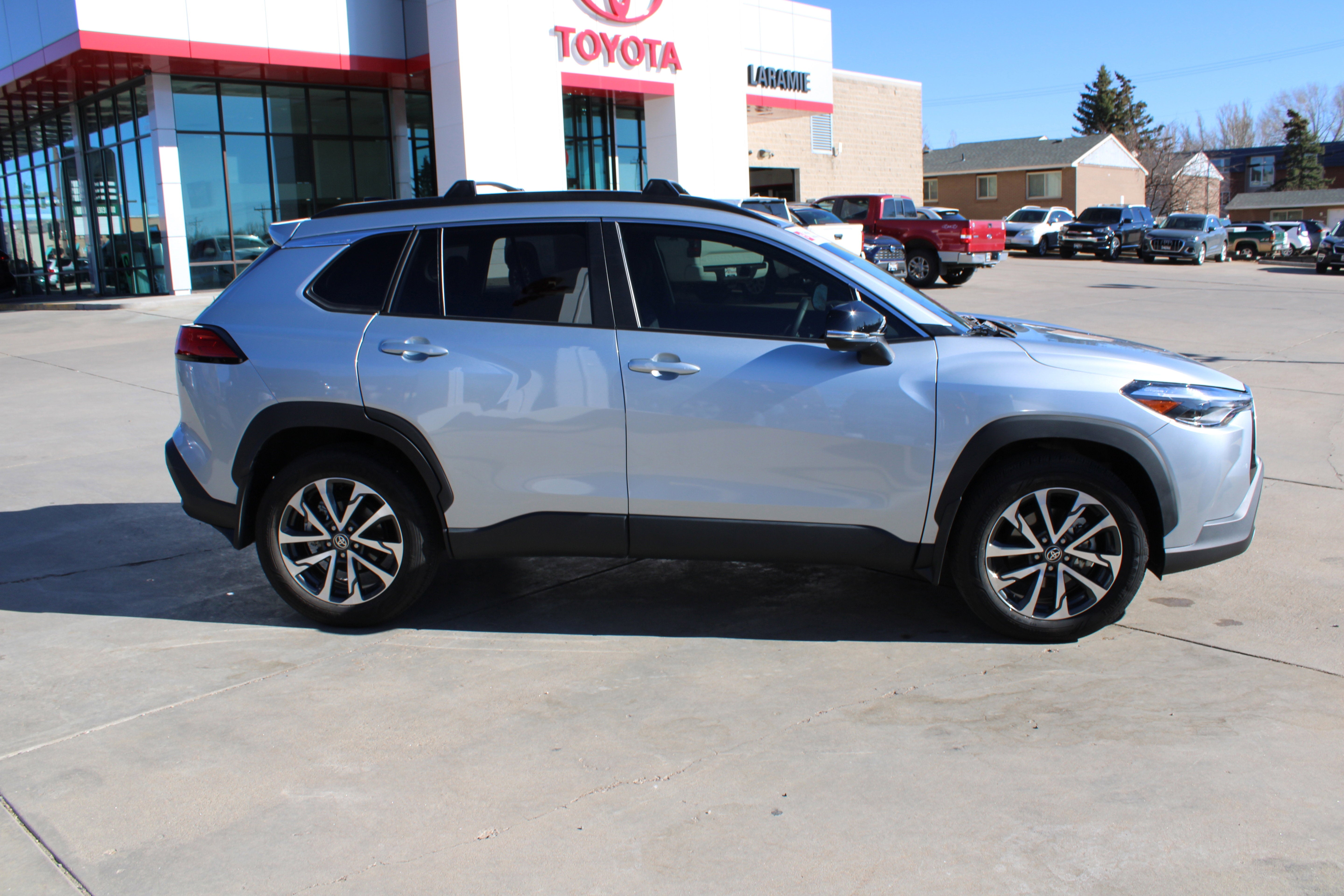 2025 Toyota Corolla Cross XLE