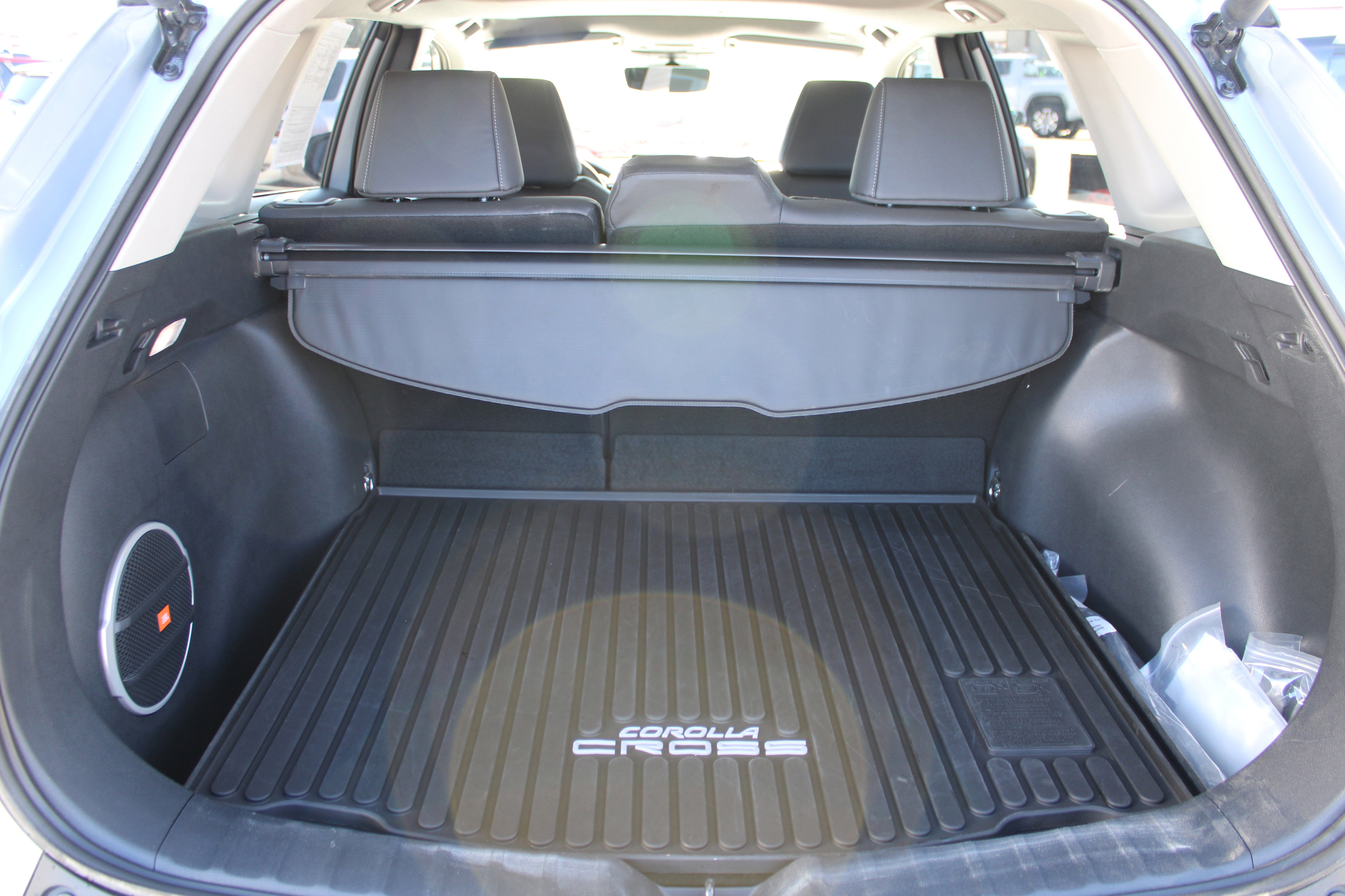 2025 Toyota Corolla Cross XLE