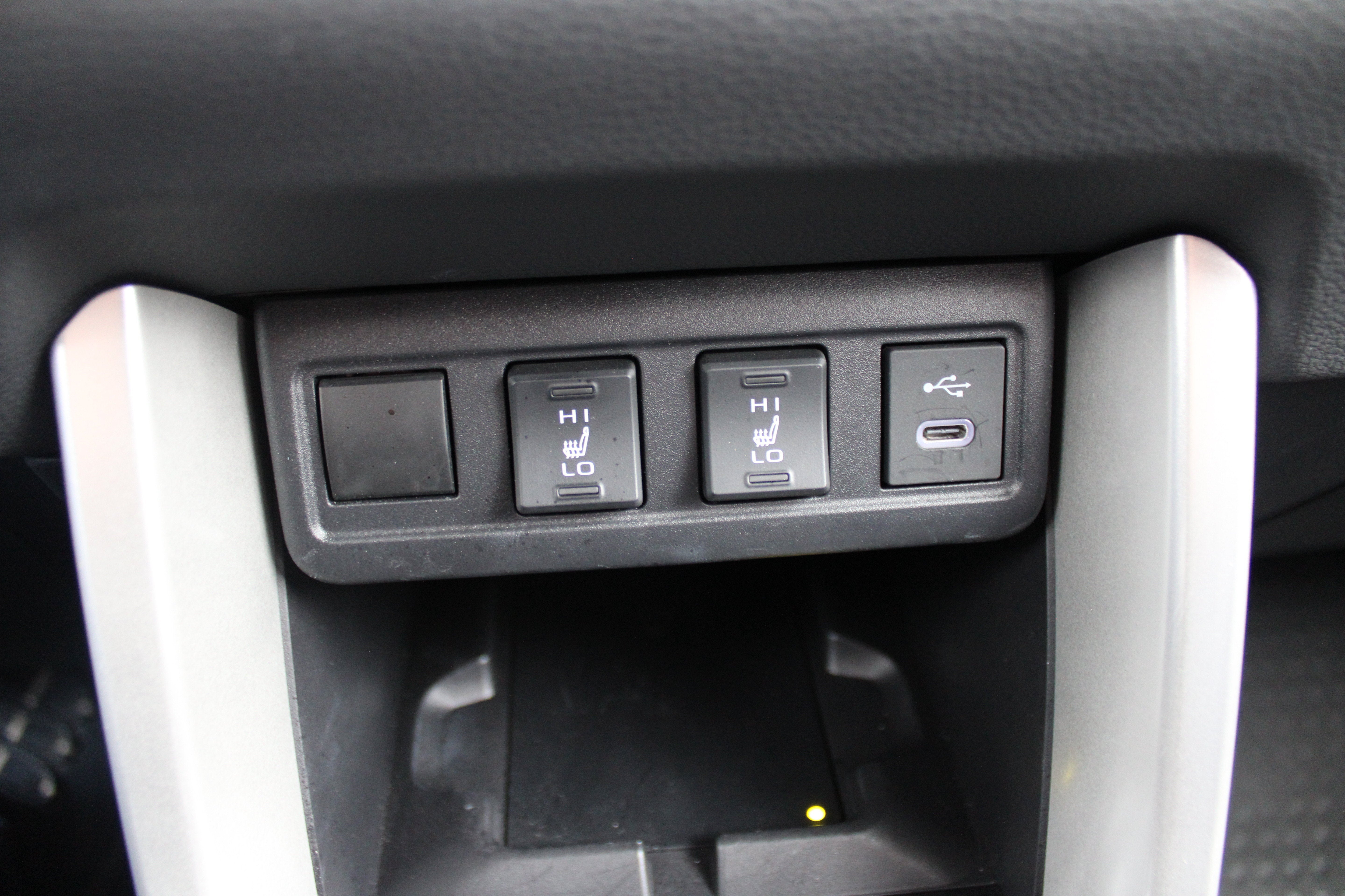 2025 Toyota Corolla Cross Hybrid XSE