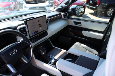 2024 Toyota Sequoia Capstone