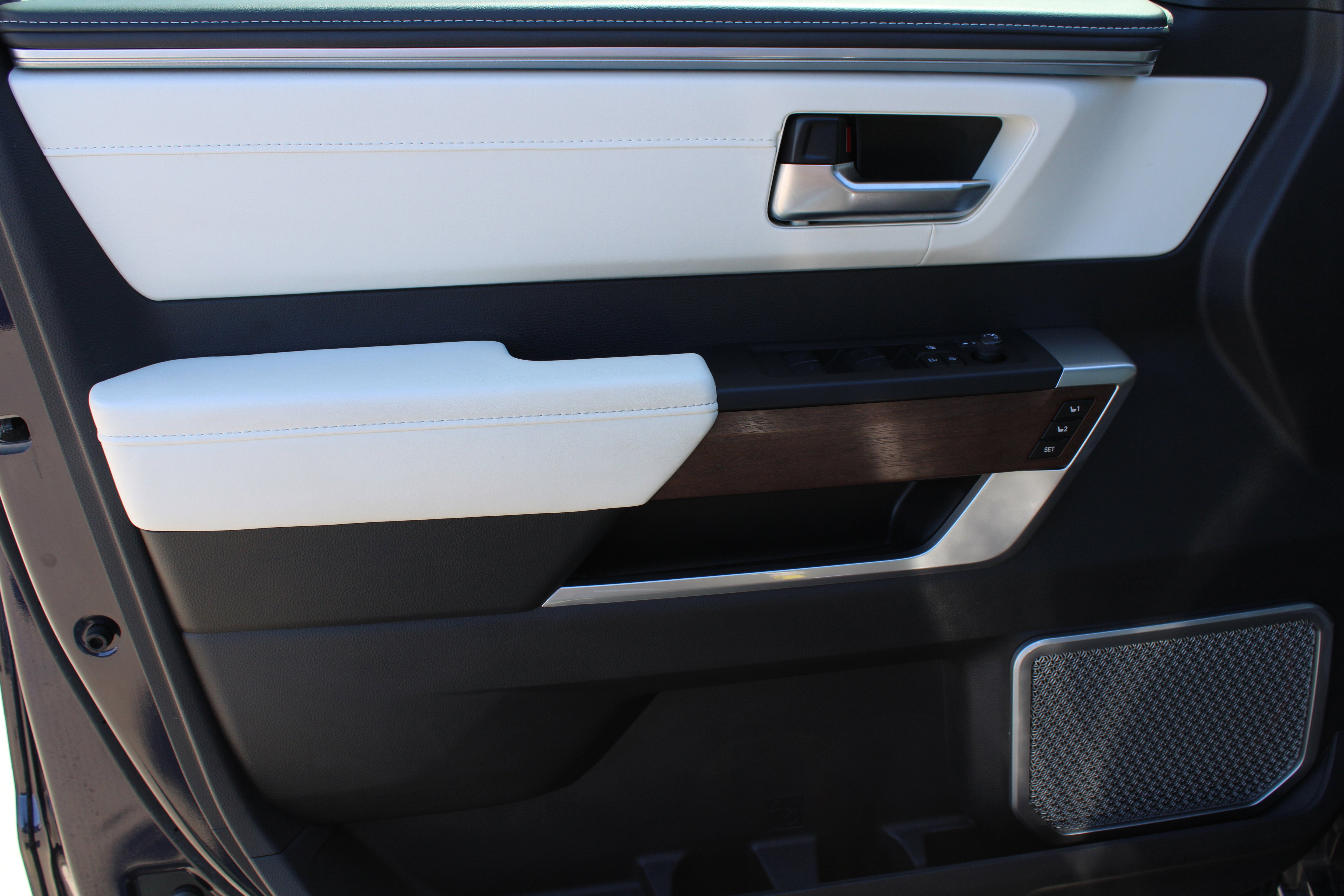 2024 Toyota Sequoia Capstone