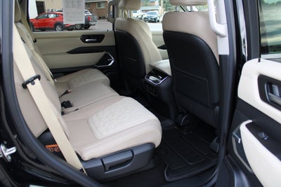 2025 Nissan Armada Platinum