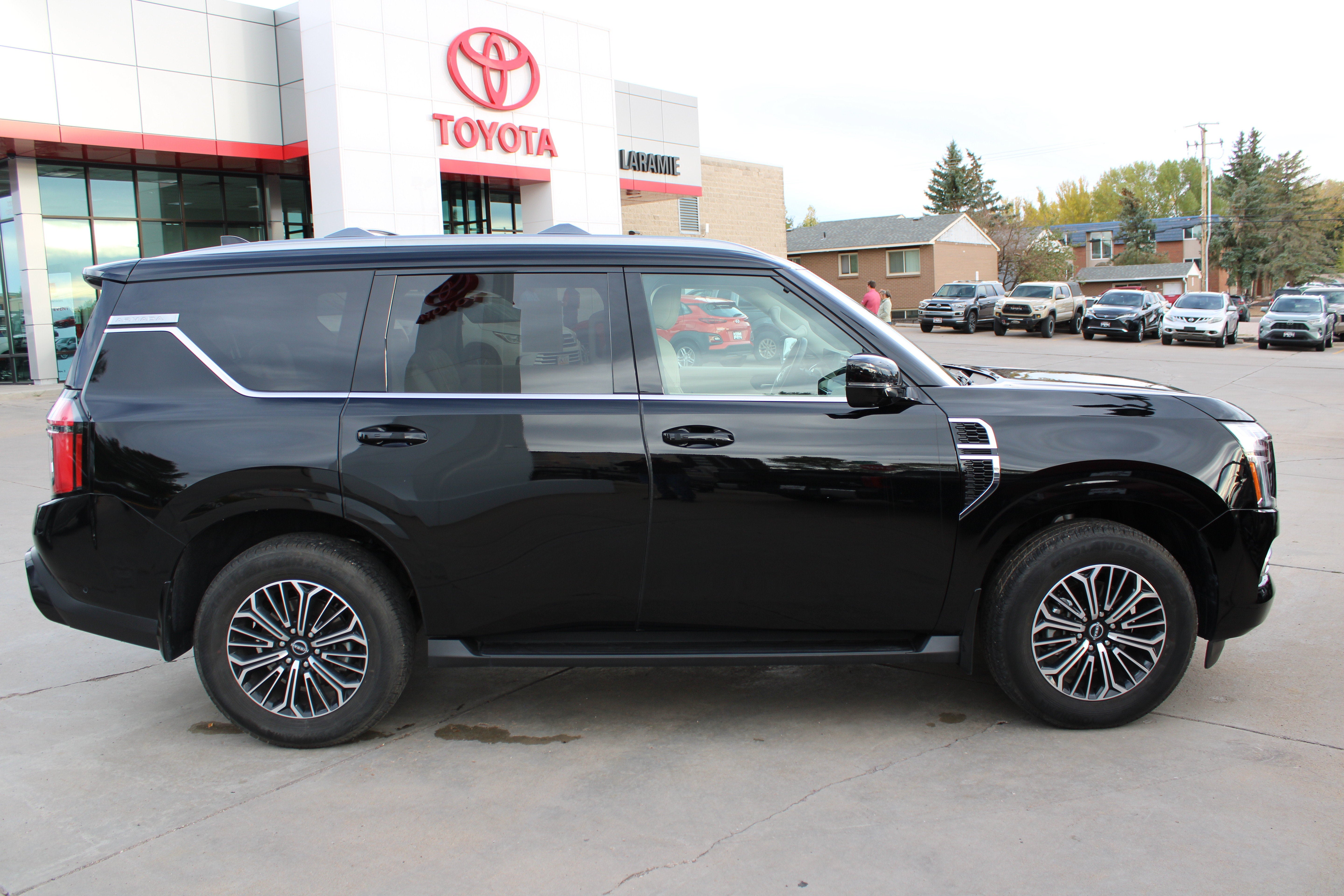 2025 Nissan Armada Platinum
