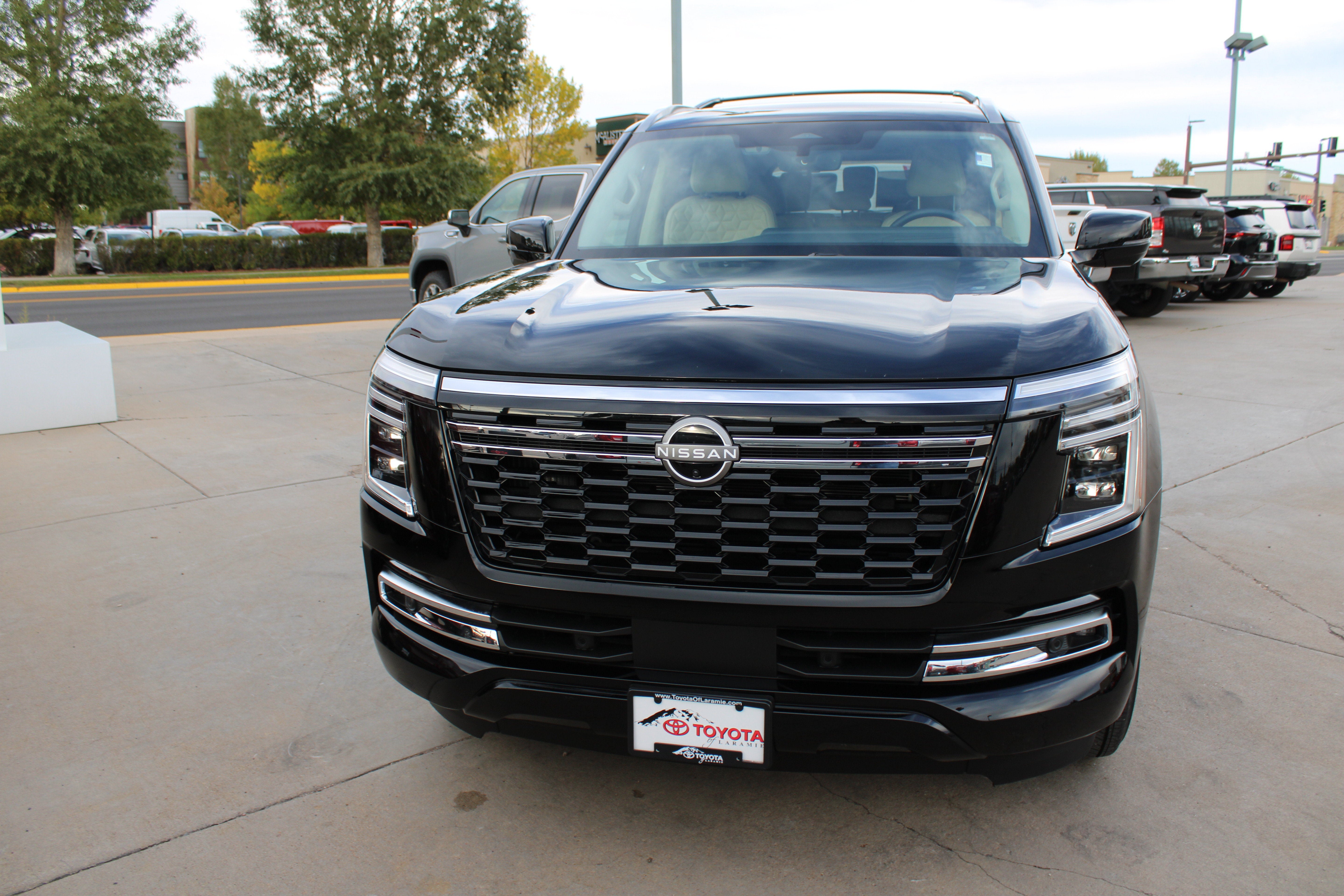 2025 Nissan Armada Platinum
