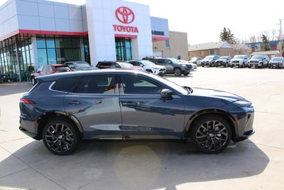 2025 Toyota Crown Signia Limited