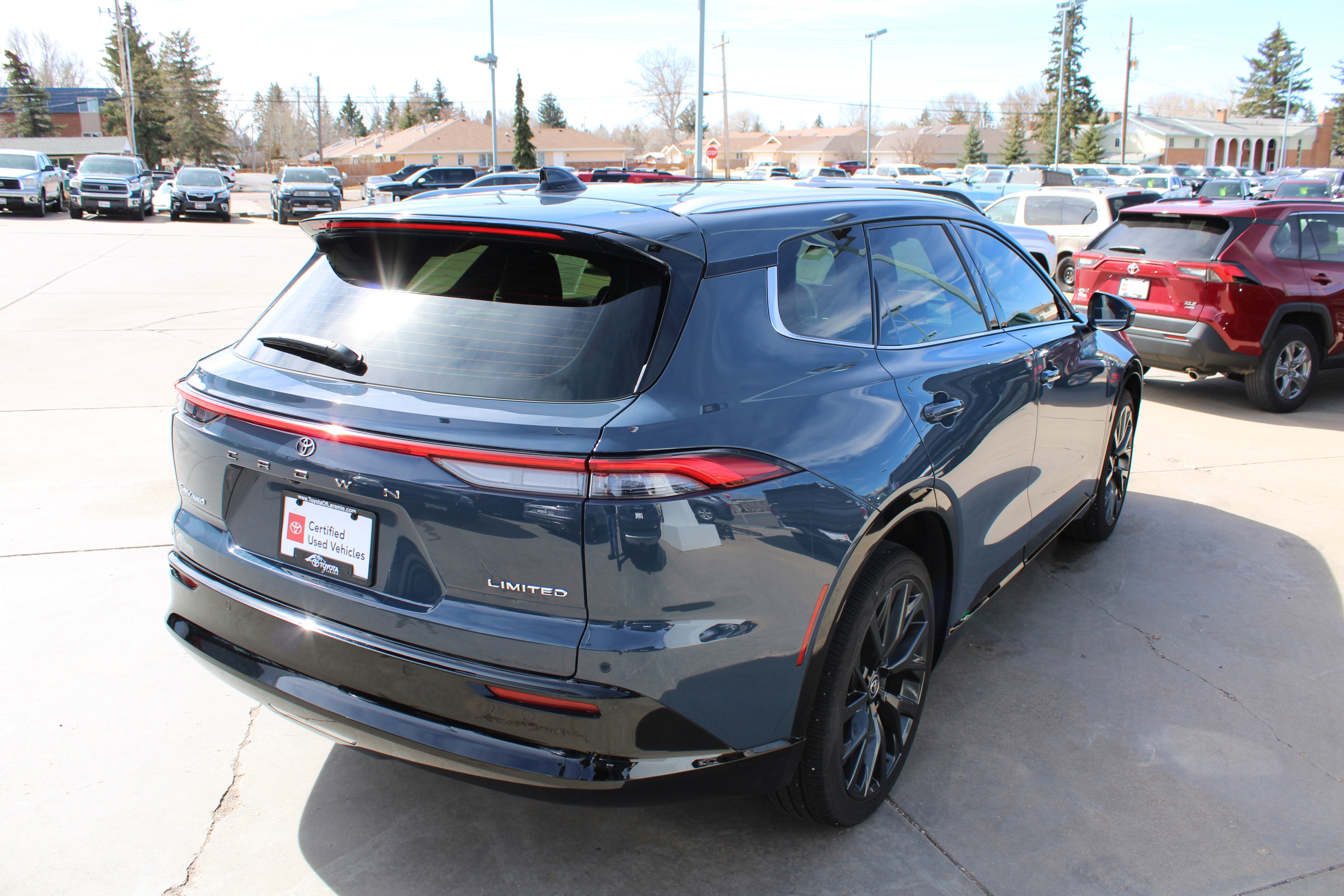 2025 Toyota Crown Signia Limited