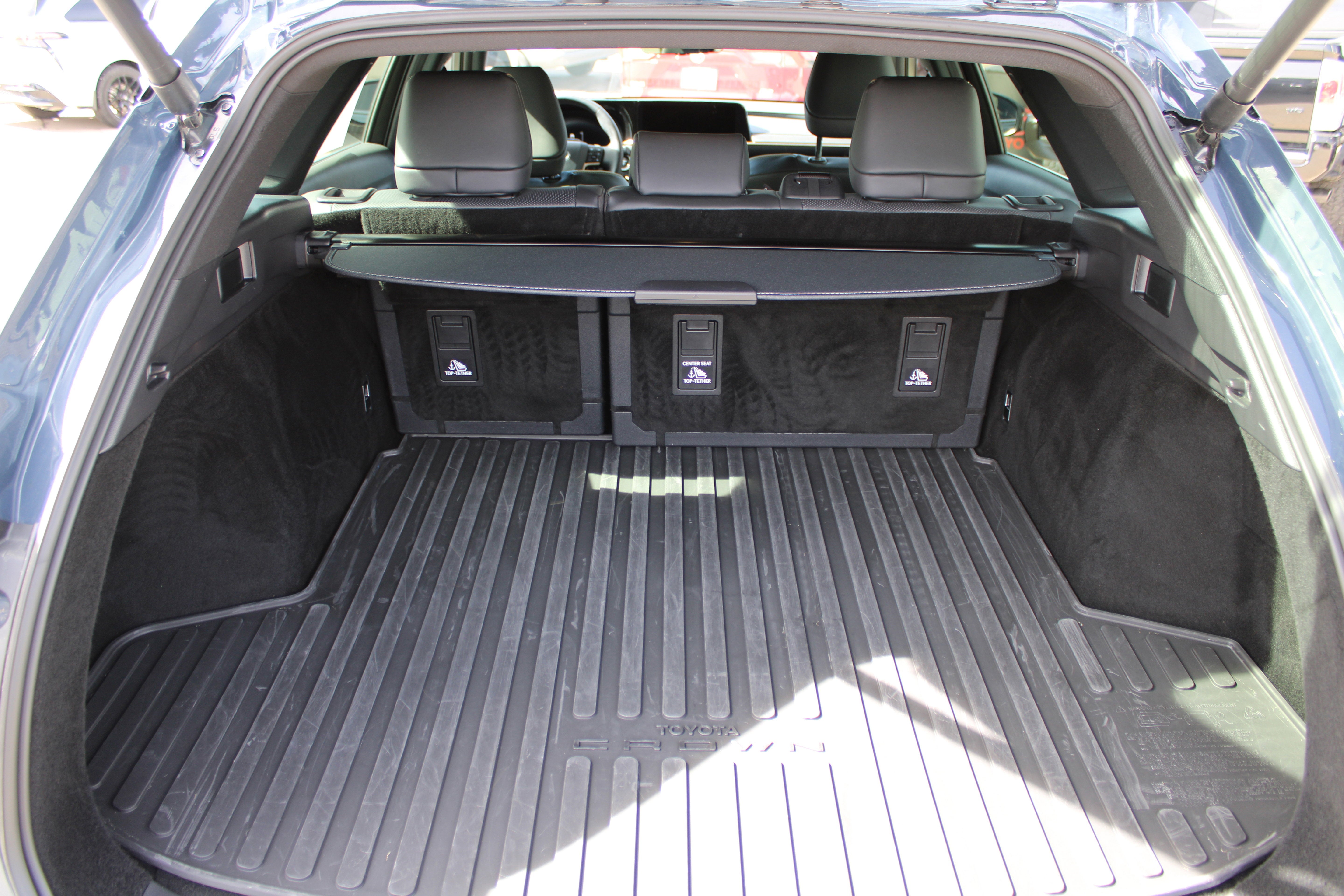 2025 Toyota Crown Signia Limited