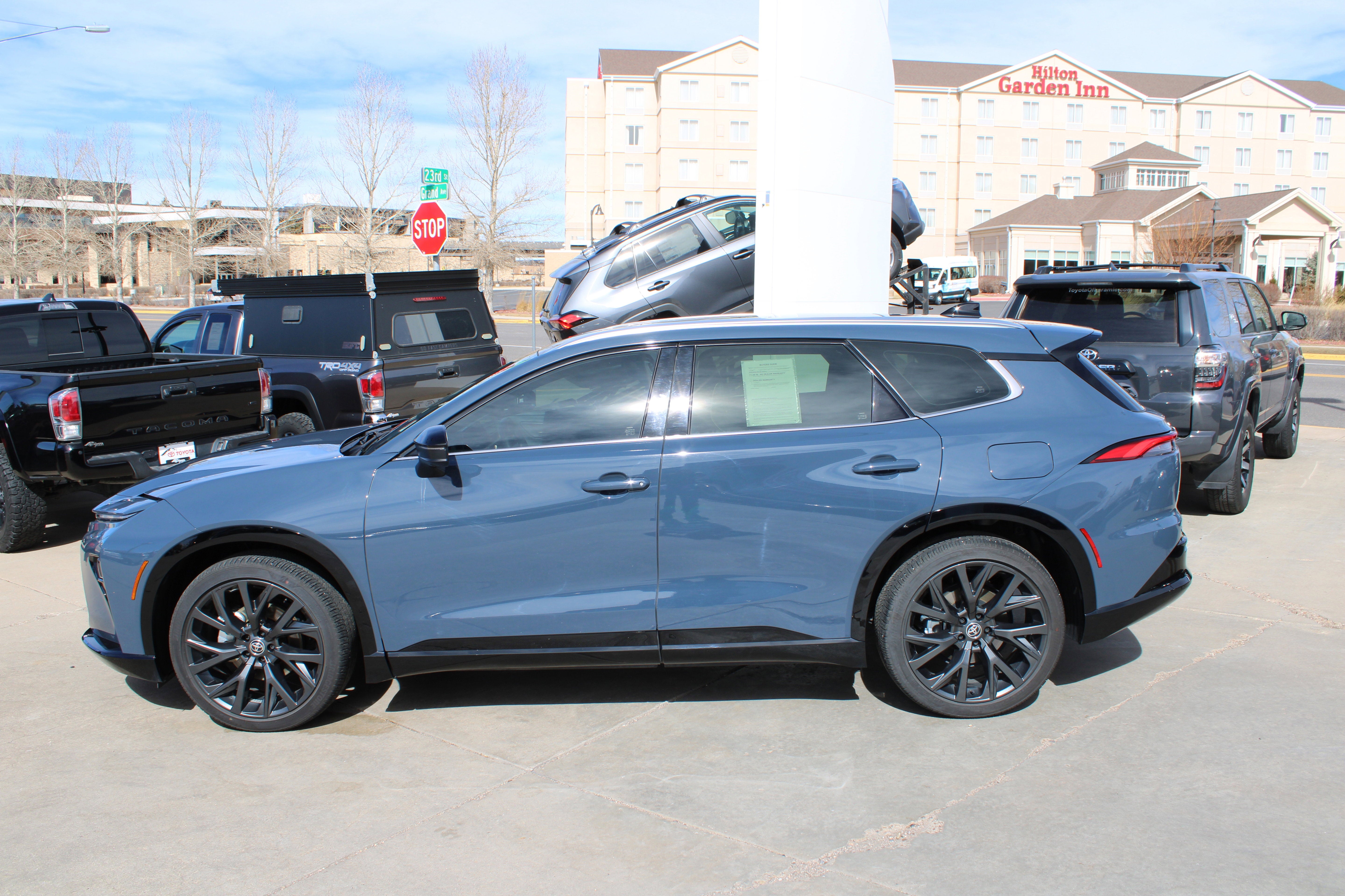 2025 Toyota Crown Signia Limited